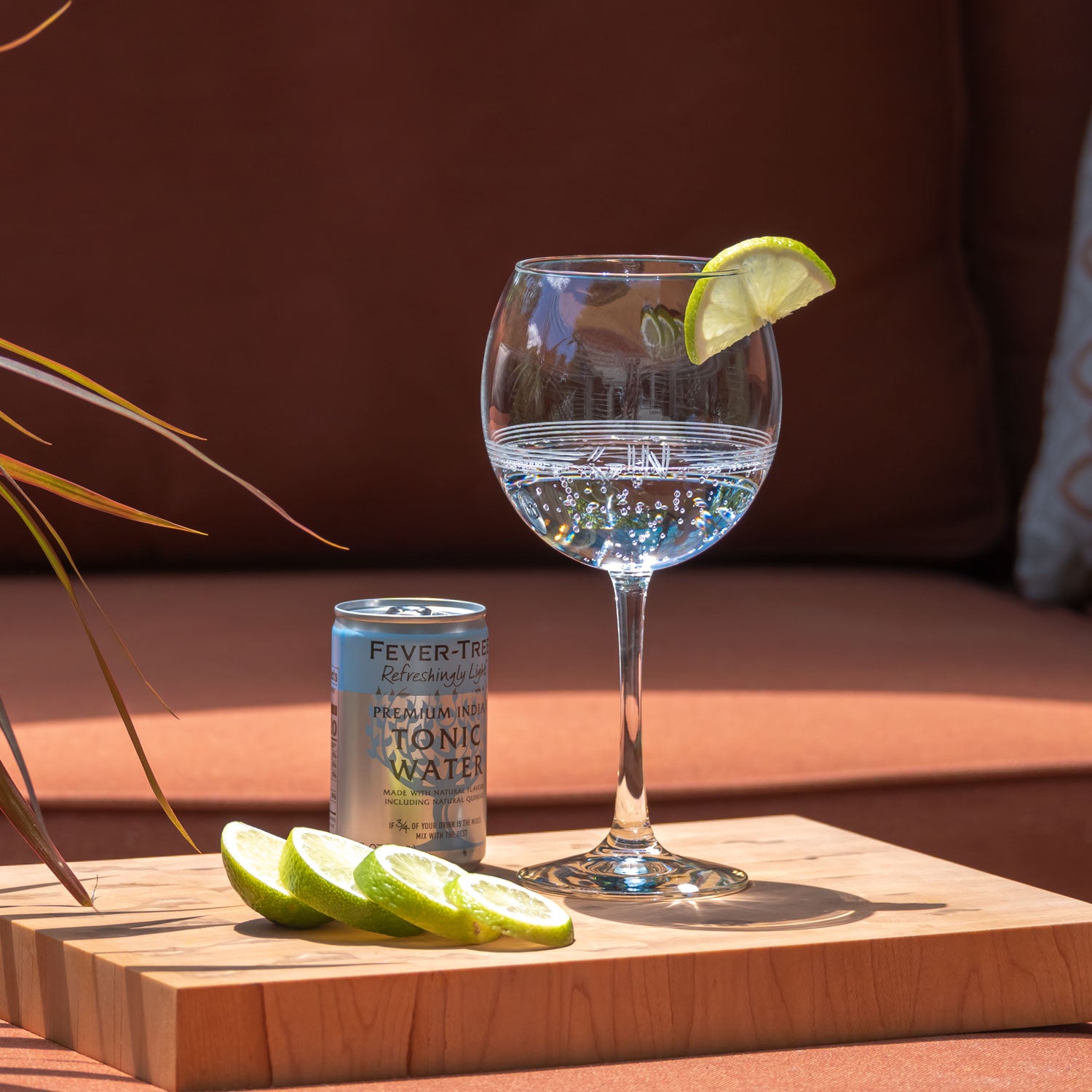 **Aperol Gin Spritzer 18oz Balloon Cocktail Glass Set of 2 – Perfect for Summer Parties, Brunch & Outdoor Entertaining**