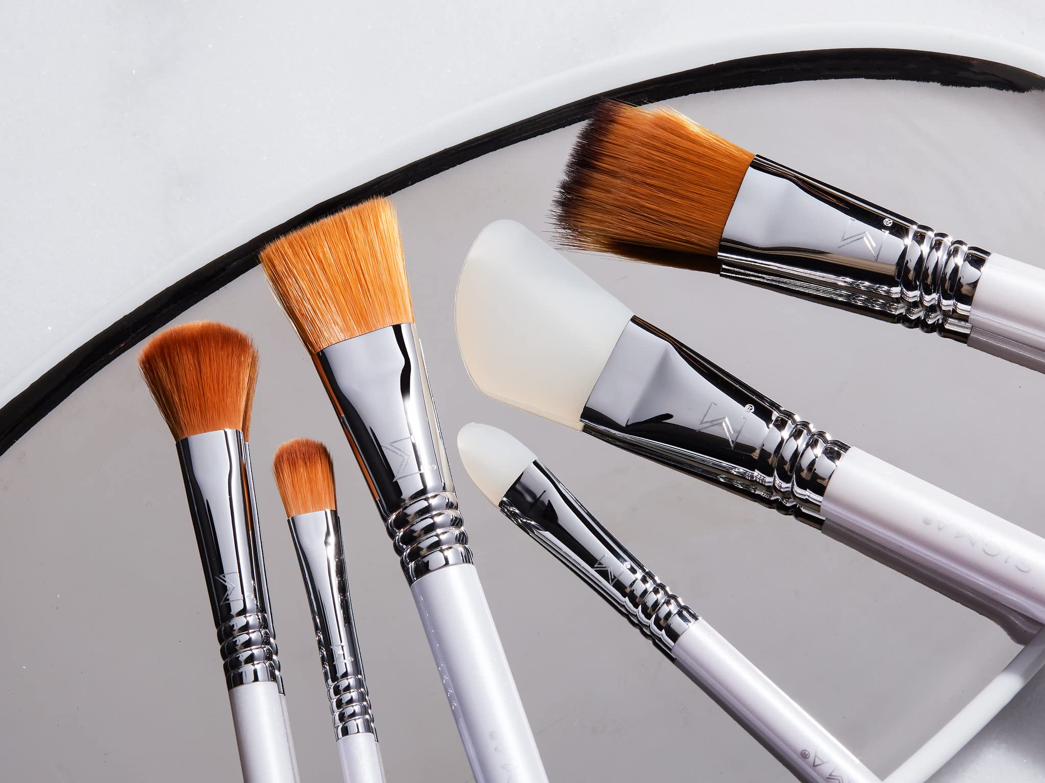 Sigma Beauty S02 Silicone Skincare Spatula - Professional Face Mask Brush Applicator for Creams, Serums & Masks | Gentle Makeup Tool for Flawless Skincare Application | Perfect for Spa, Home Facial & Beauty Routine (1 Piece)