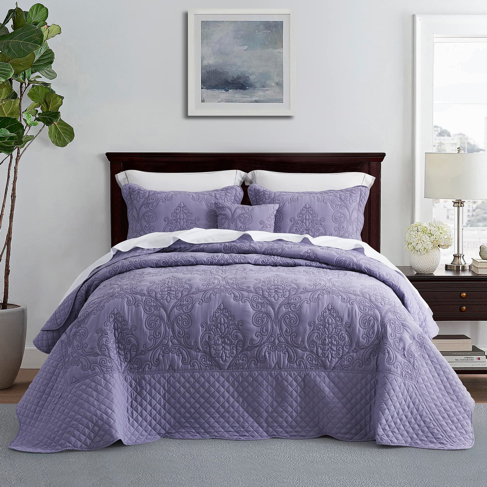 Luxury Oversized King Size Bedspread Coverlet Set - Lightweight Reversible 4-Piece Bedding with Damask Paisley Pattern - Beautiful Stitching - Perfect for Master Bedroom, Guest Room or Dorm Decor (King, Lavender)