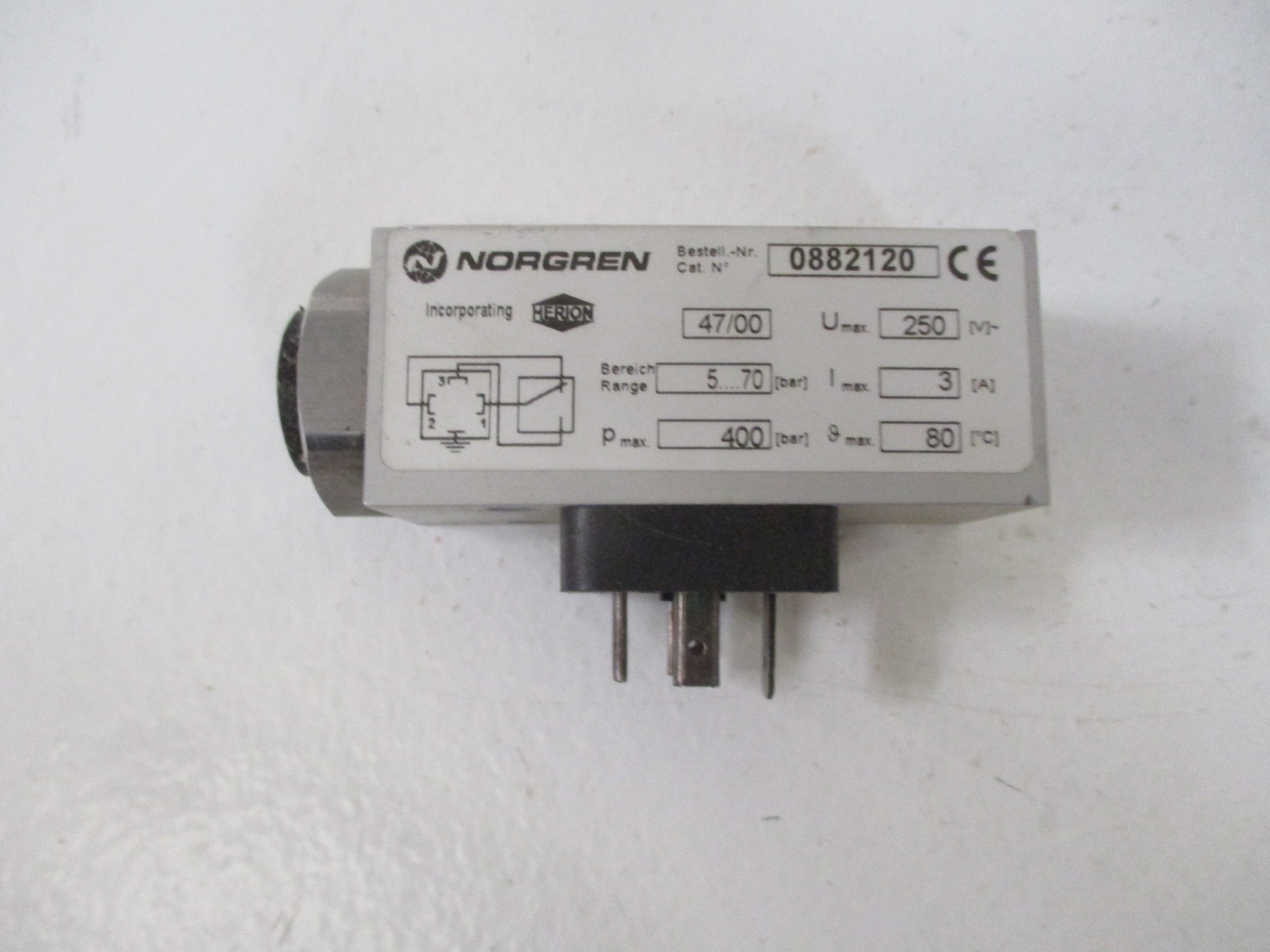 IMI Norgren 0882120 Pressure Switch, 18D 1/4 NPT, 70-1000 PSI Range, Industrial Air & Hydraulic Systems - Perfect for Pneumatic Controls, Compressors, and Fluid Power Applications