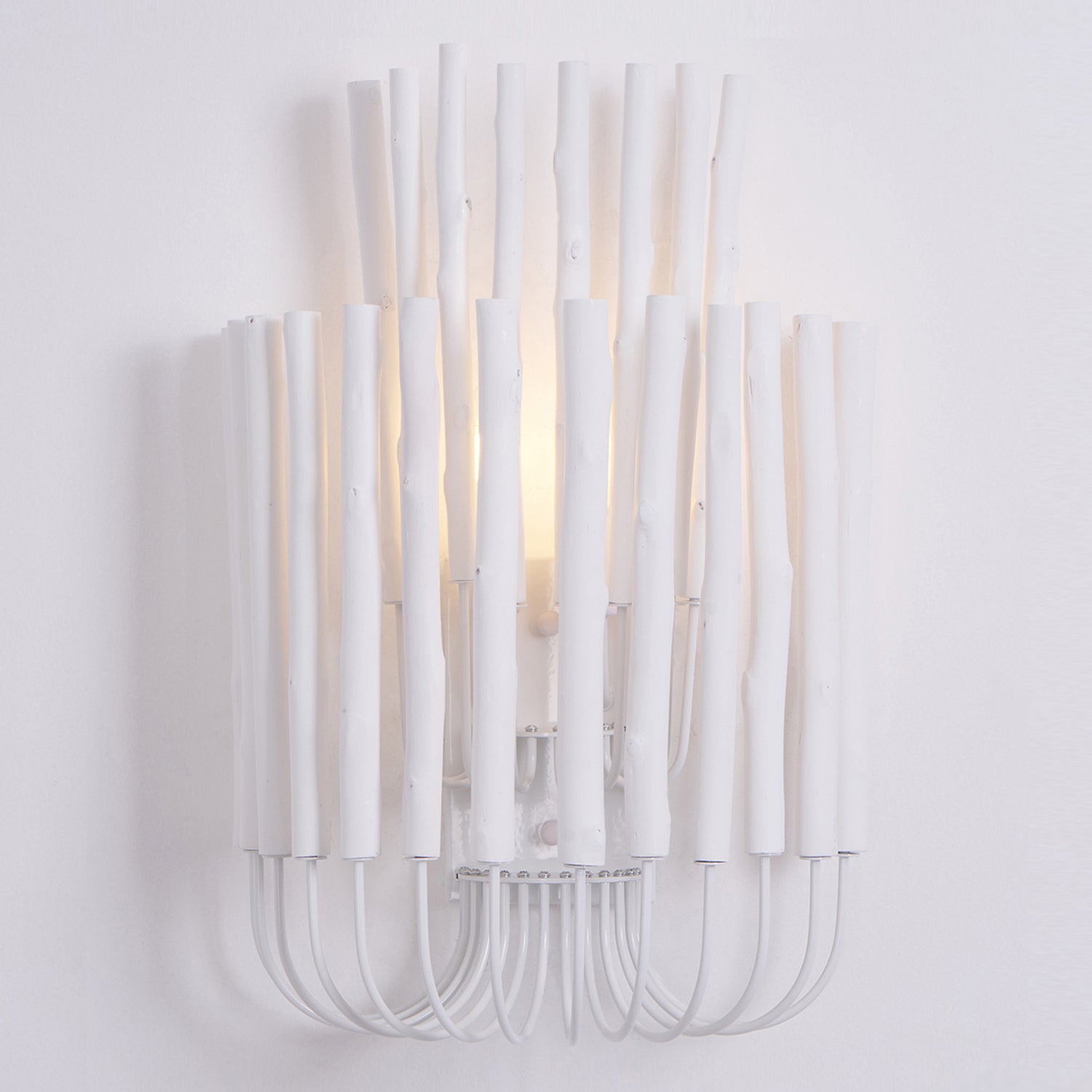 Swinton Wall Light - Modern LED Sconce for Bedroom, Living Room & Hallway - Energy Efficient Indoor Lighting Fixture