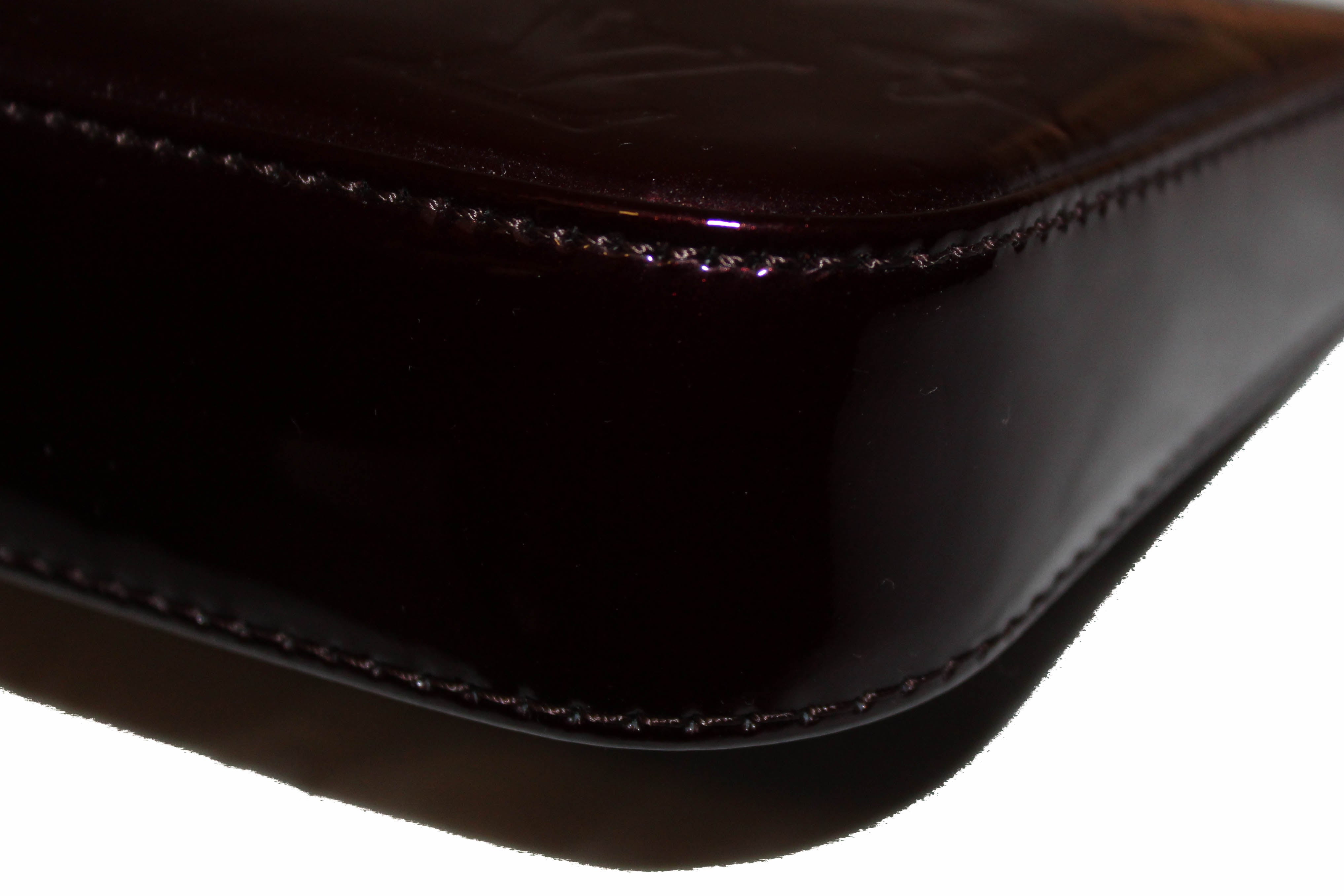 Authentic Louis Vuitton Amarante Monogram Vernis Leather Pochette Shoulder Bag - Luxury Crossbody Purse for Women, Perfect for Evening Parties & Date Nights