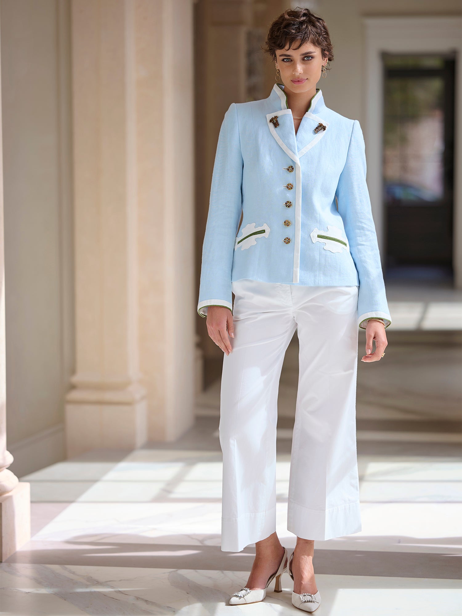 Appenzell Linen Jacket for Women - Lightweight Summer Blazer with Breathable Fabric - Perfect for Office Wear, Casual Outfits & Outdoor Activities