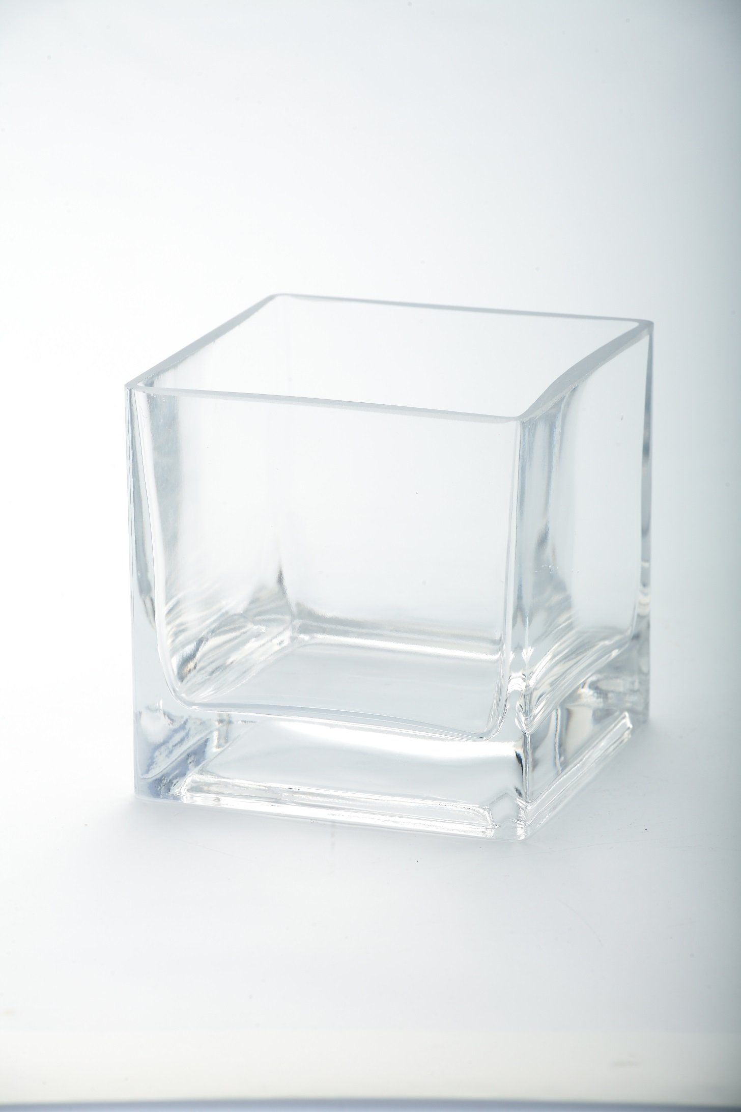 Premium Clear Square Glass Vase 4x4 Inches - Diamond Star Design for Home Decor, Wedding Centerpieces & Floral Arrangements