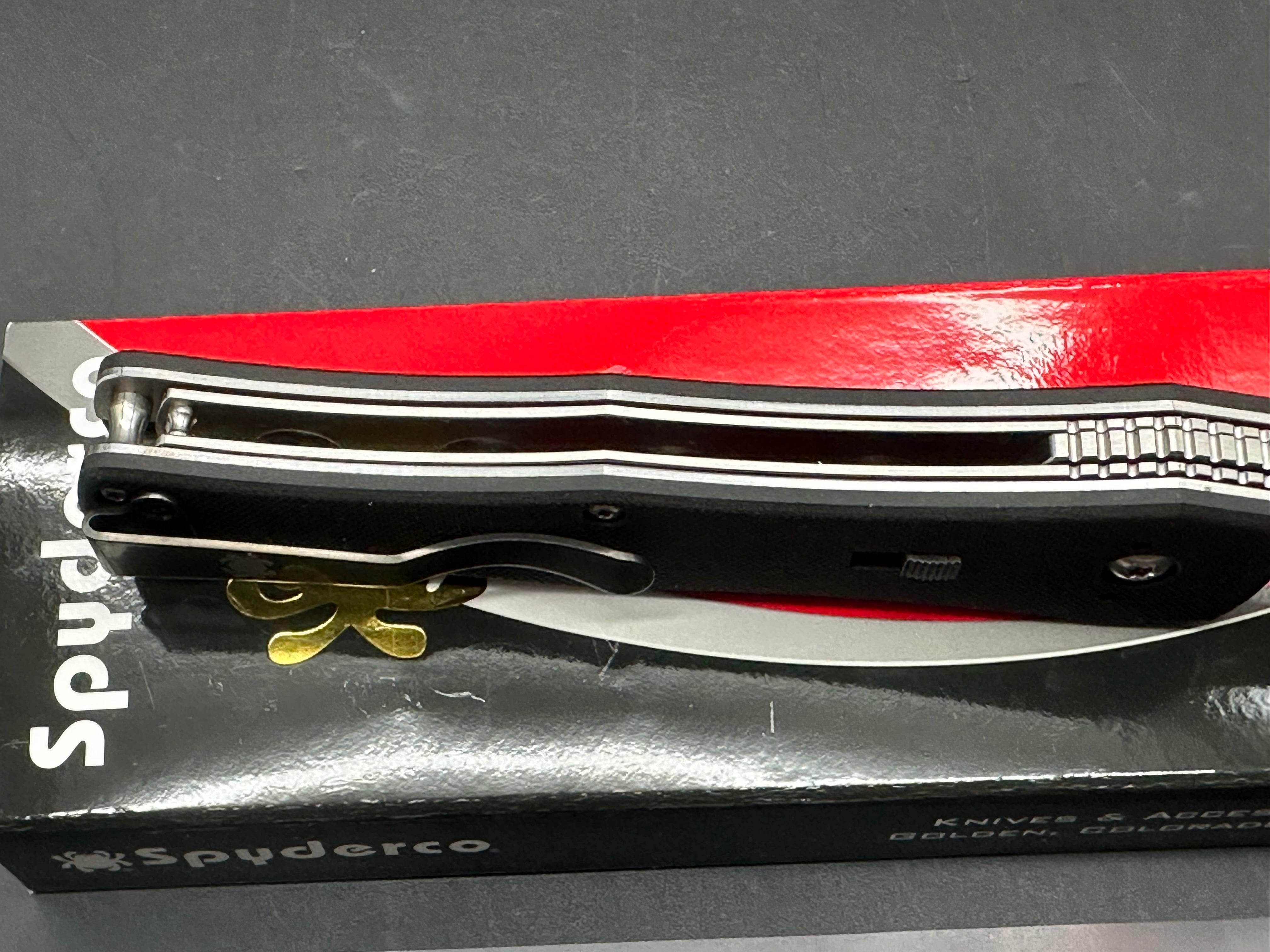 Spyderco Janisong Folding Knife - High-Quality EDC Pocket Knife for Outdoor, Camping & Everyday Use
