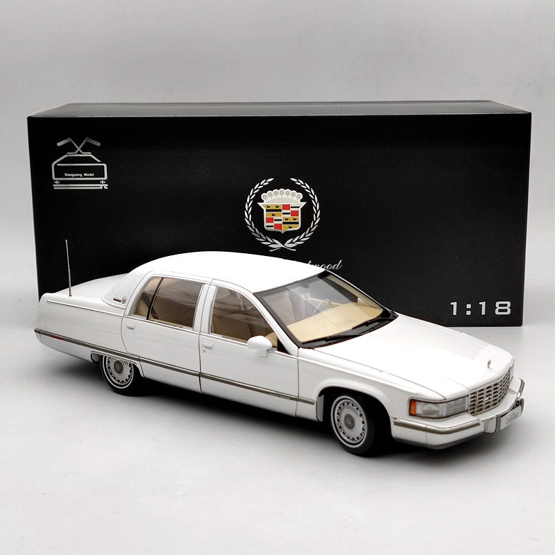 1:18 Scale 1993 Cadillac Fleetwood Sedan White Diecast Model Car - Limited Edition Collectible for Car Enthusiasts & Gift for Auto Lovers - Perfect for Display, Collection, and Home/Office Decoration