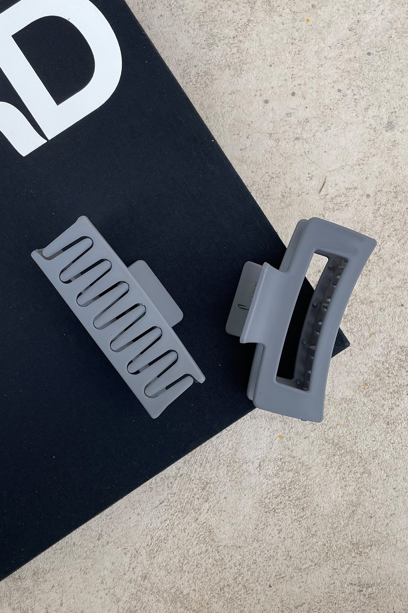 Mika Hair Claw Clip - Grey | Strong Hold Hair Clips for Women | Perfect for Ponytails, Buns & Everyday Hairstyles