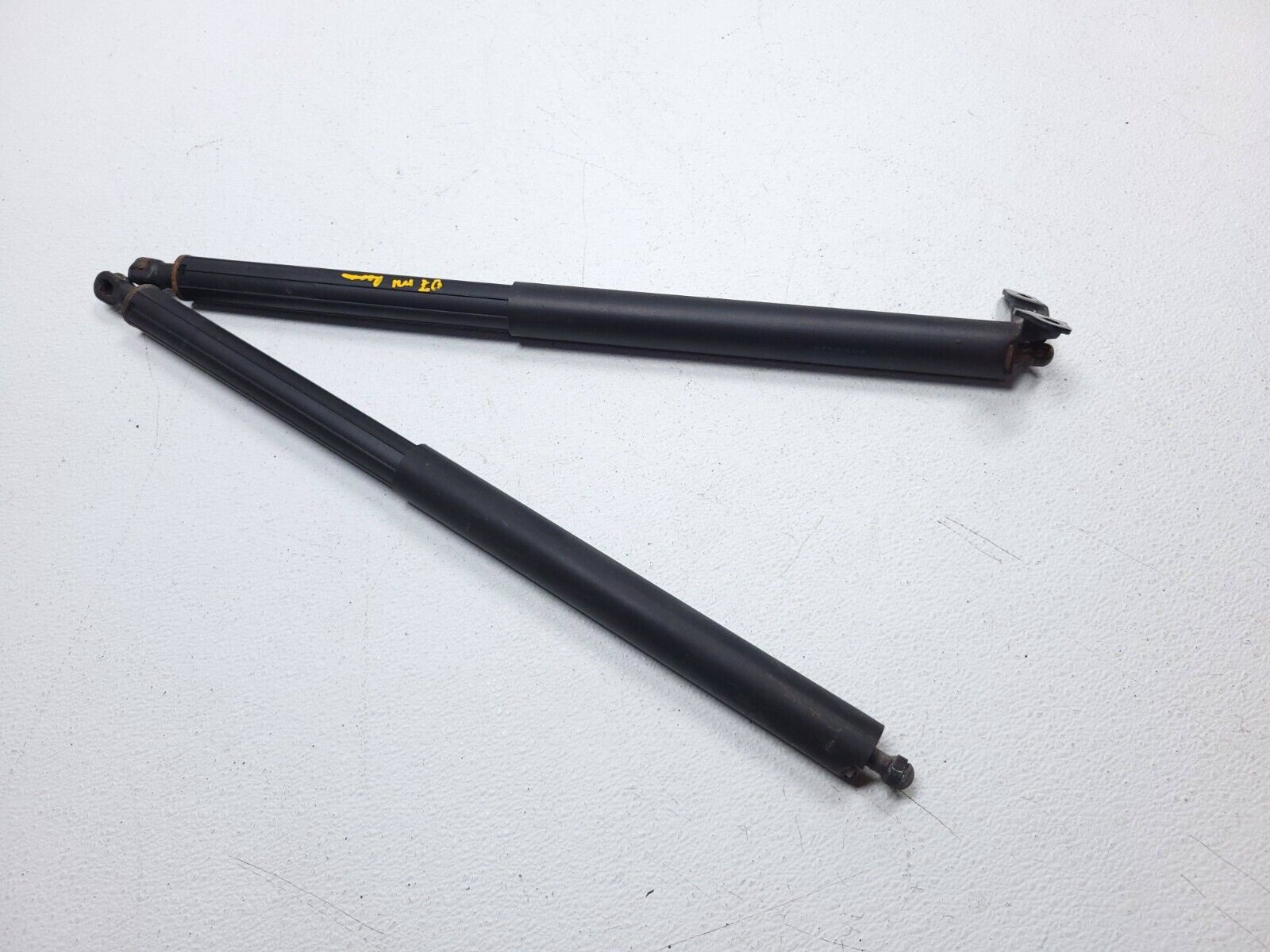 06-11 Mercedes ML500 Rear Trunk Lid Shock Strut Support Pair - OEM Replacement Parts for Smooth Trunk Operation - Perfect for Car Maintenance & Repair