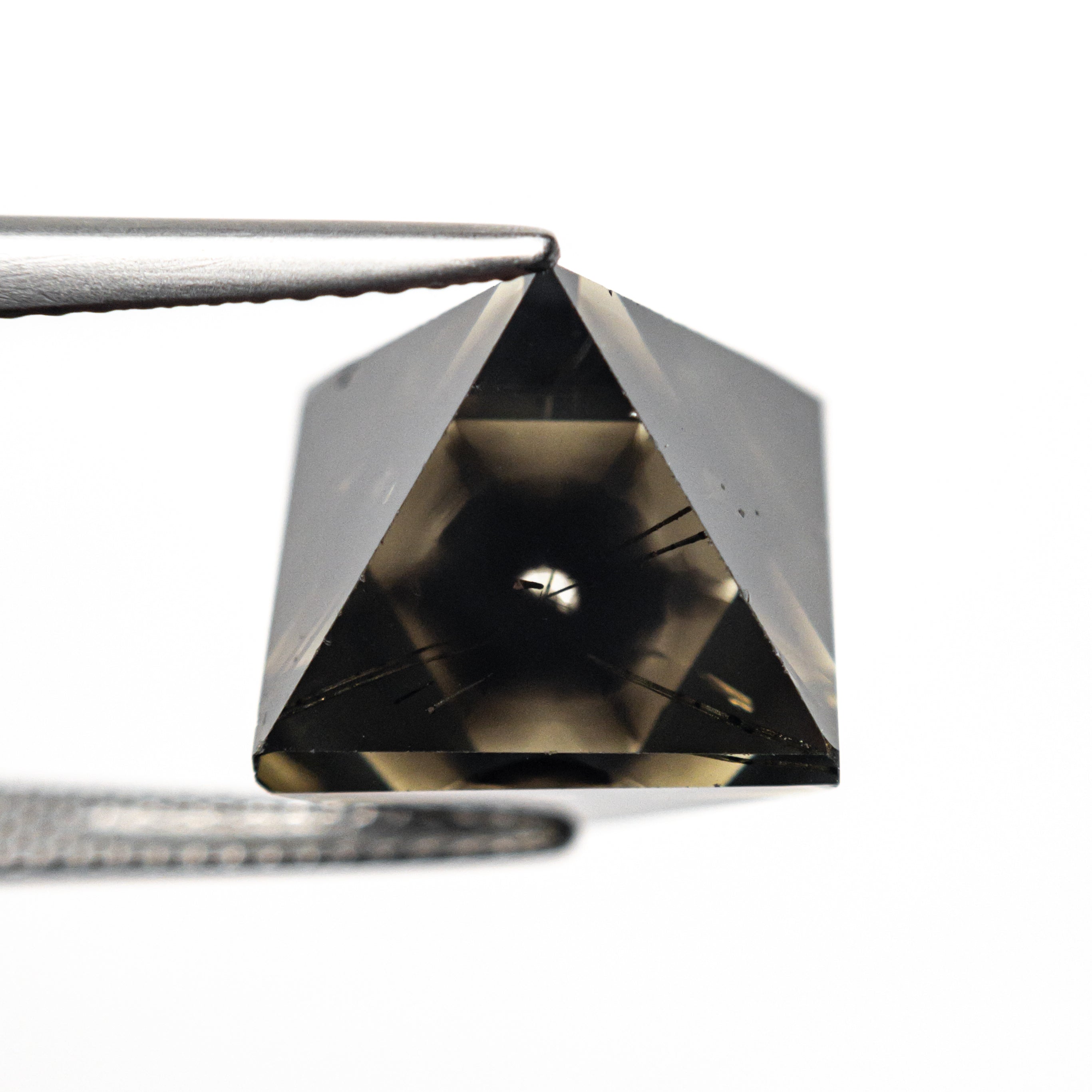 13.23ct Natural Asteriated Octahedron Gemstone - 15.65x11.20x11.55mm Faceted Cut for Jewelry Making, Collectors & Healing Crystals