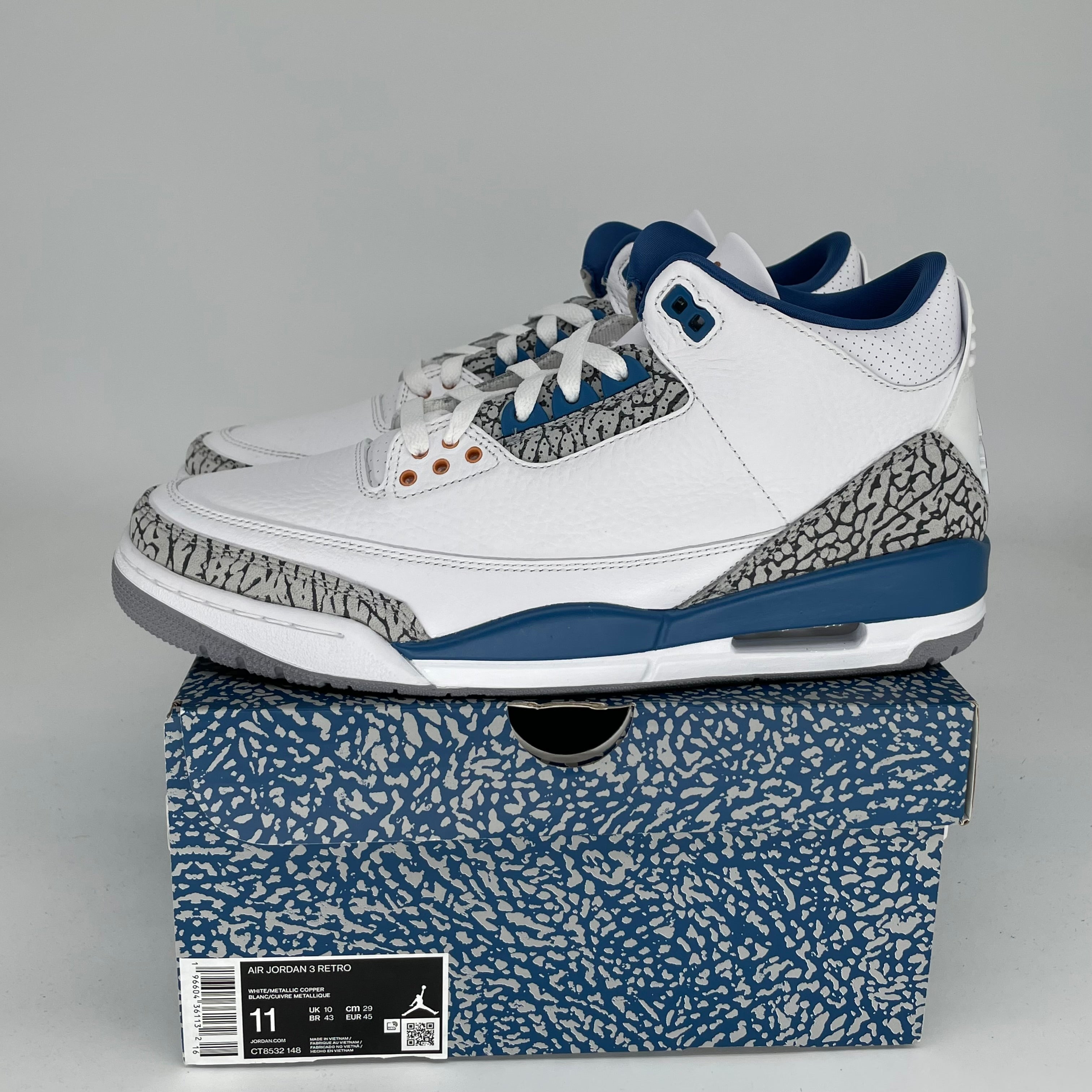 AIR JORDAN 3 WIZARDS Basketball Shoes Men's Size 11 - Retro Style Sneakers CT8532-148 for Streetwear & Casual Outfits