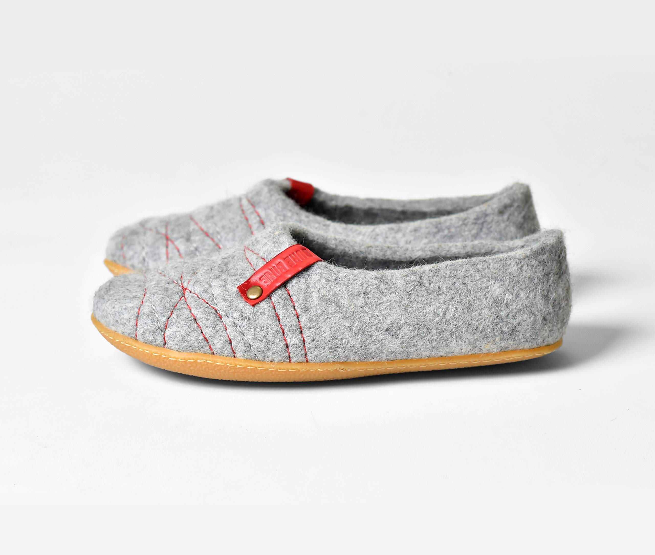 Cozy Women's Felted Wool Slippers - Handmade Boiled Wool House Shoes with Personalization Option - Perfect Gift for Her - Ideal for Indoor Comfort, Winter Warmth & Relaxation at Home