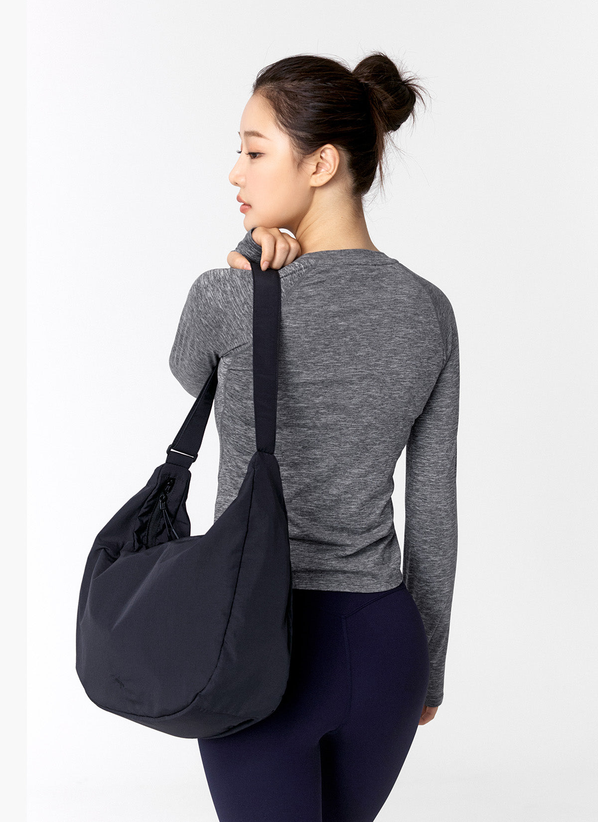 Soft Peach Finger Hole Long Sleeve T-Shirt for Women - Cozy Fall Layering Essential for Yoga, Running & Casual Wear
