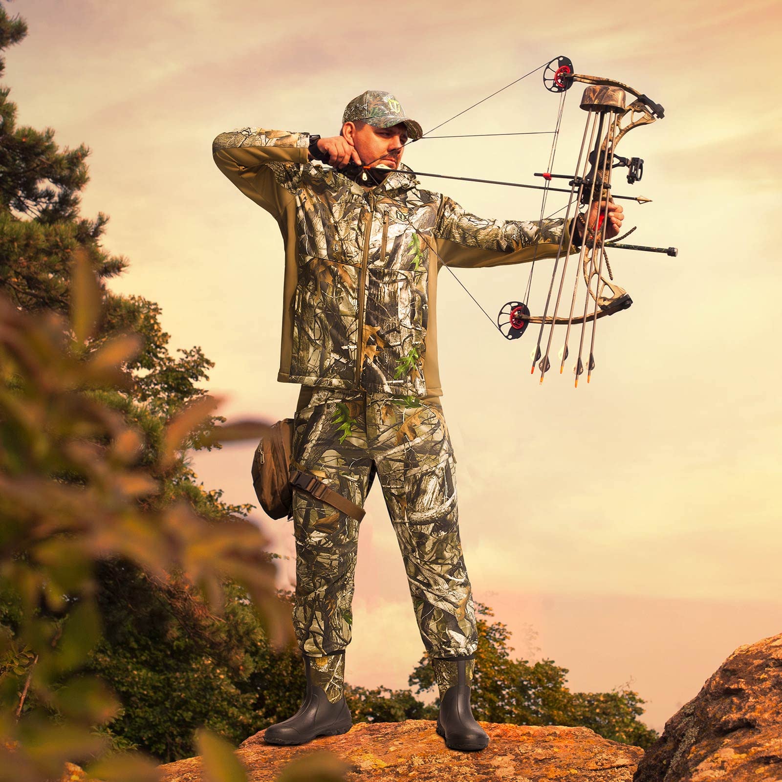 TIDEWE Men's Fleece-Lined Hunting Jacket & Pants Set - Water Resistant, Silent Camo Gear with Safety Strap Compatibility | Ideal for Deer Hunting, Outdoor Adventures & Cold Weather Activities