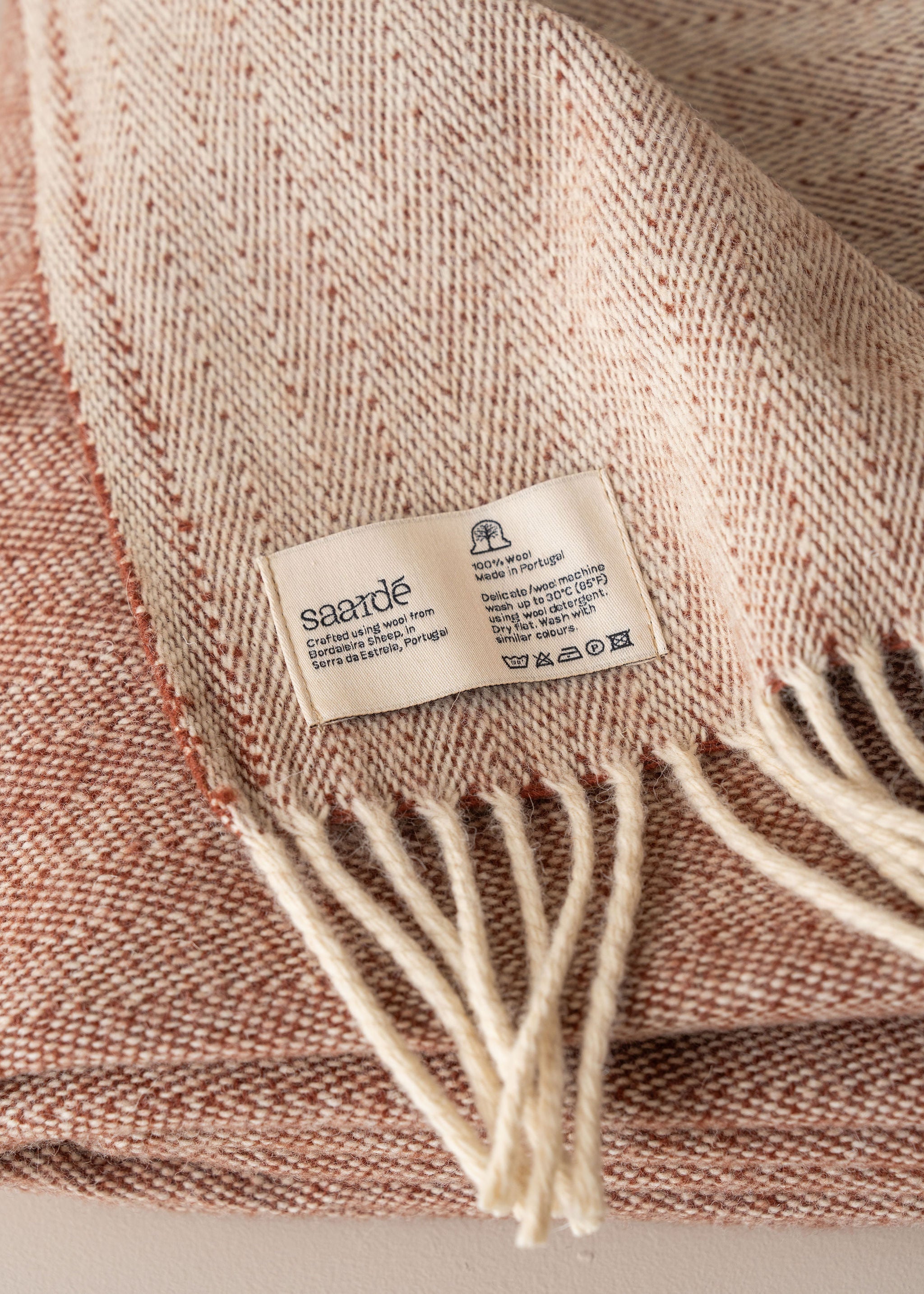 Premium Serra da Estrela Wool Throw & Bed Cover - Soft Terracotta Blanket for Cozy Bedroom & Living Room - Perfect for Winter Warmth, Sofa Decor, and Guest Bedding