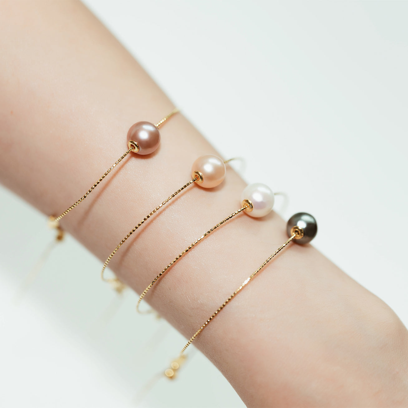18K Gold Interchangeable 9-10MM Pearl Bracelet | Elegant Pearl Jewelry for Women | Perfect for Weddings, Parties & Special Occasions | KB00004