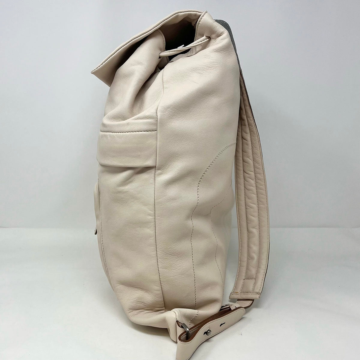 Brunello Cucinelli Luxury Leather Backpack for Men & Women - Stylish Designer Travel & Work Bag for Business, Commuting & Daily Use
