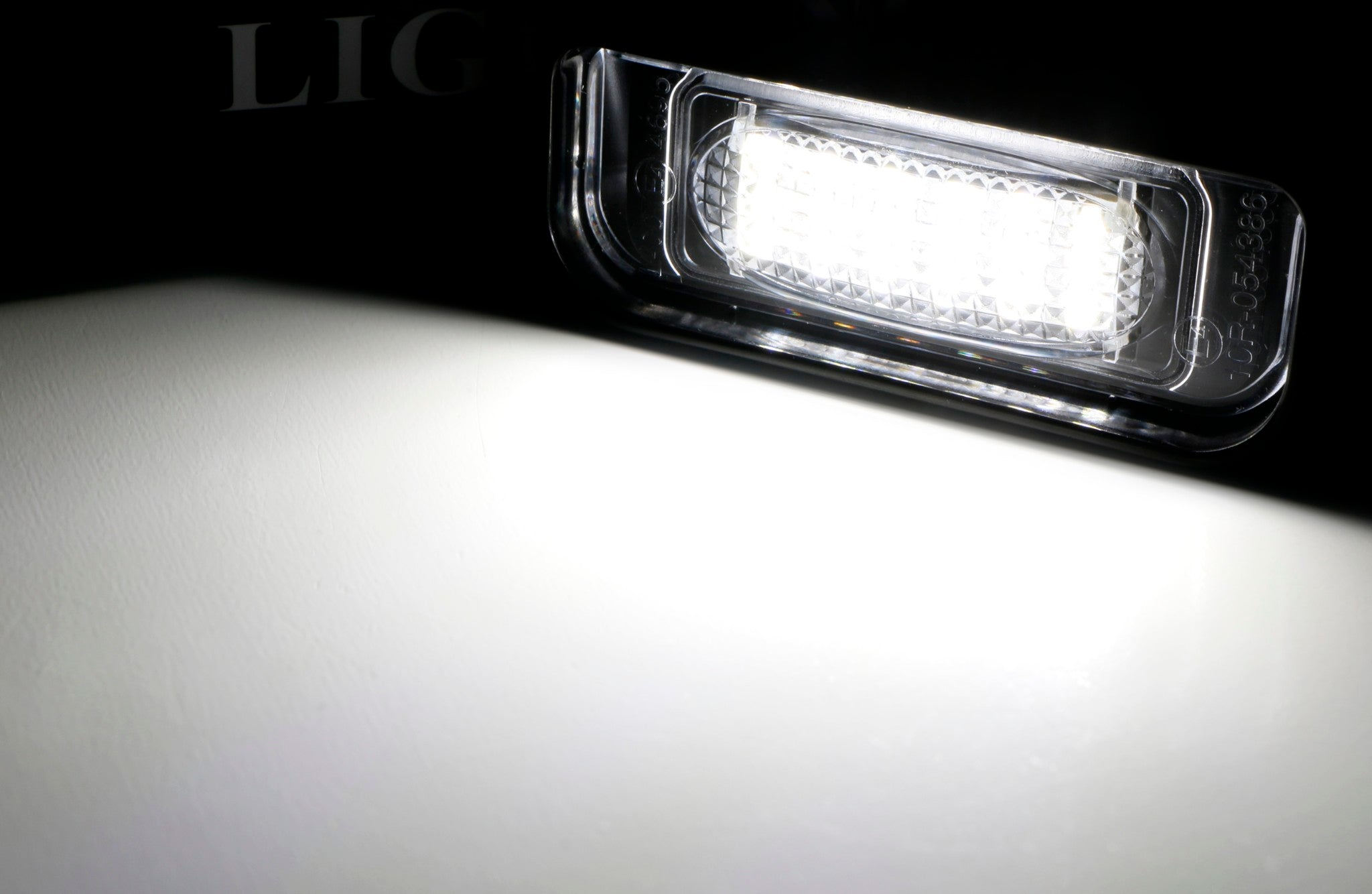 18 SMD White Full LED License Plate Lights for Mercedes W220 S Class 2000-2006 - Bright & Durable Replacement Bulbs for Enhanced Night Visibility & Style