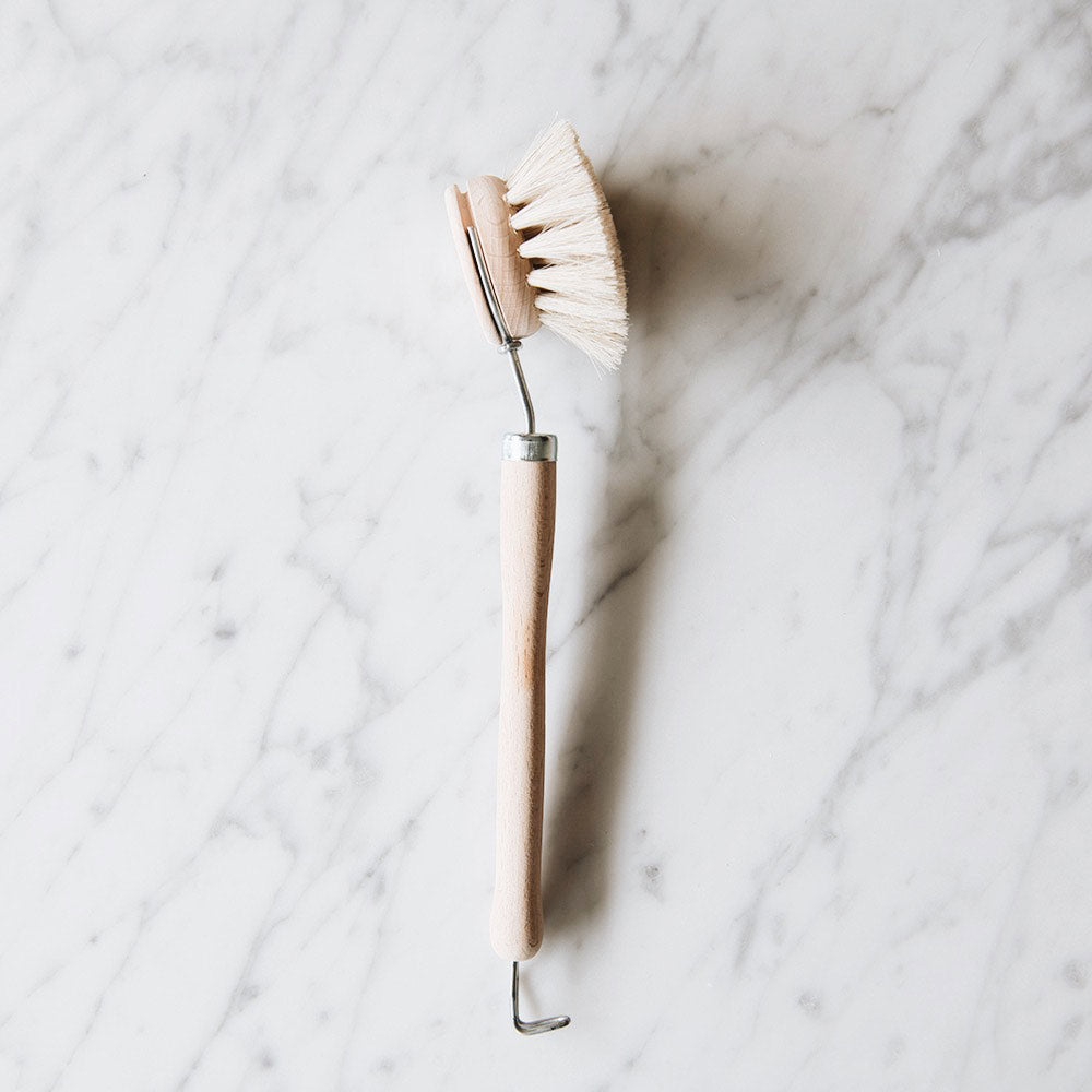 Eco-Friendly Everyday Dish Brush with Wooden Handle - Durable & Ergonomic for Easy Cleaning - Perfect for Kitchen, Camping & Travel
