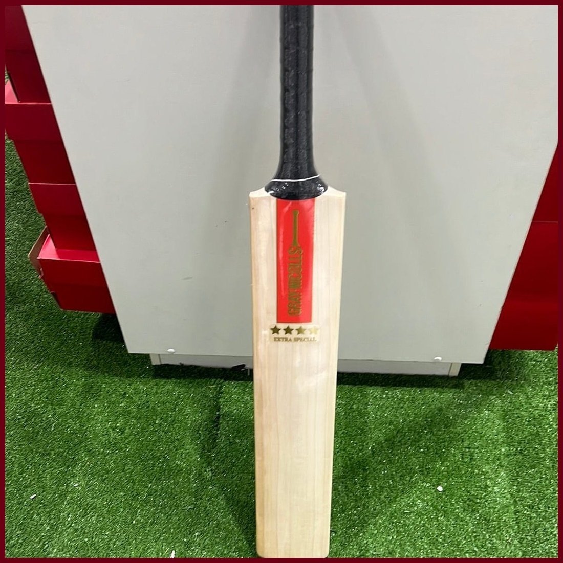 Gray Nicolls 50th Anniversary Extra Special Adult Cricket Bat - Premium English Willow for Professional & Club Players - Perfect for Matches, Training & Cricket Enthusiasts