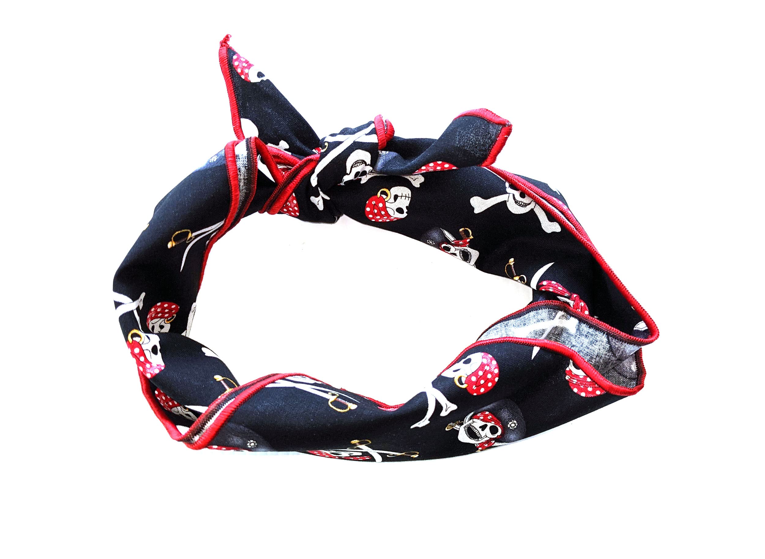Pirate Skull & Bones Dog Bandana - Adjustable Triangle Pet Bandana for Dogs & Cats, X-Large Pet Neckwear for Halloween, Pirate Parties & Costume Events - Perfect for Pet Photos, Dress-Up & Themed Occasions