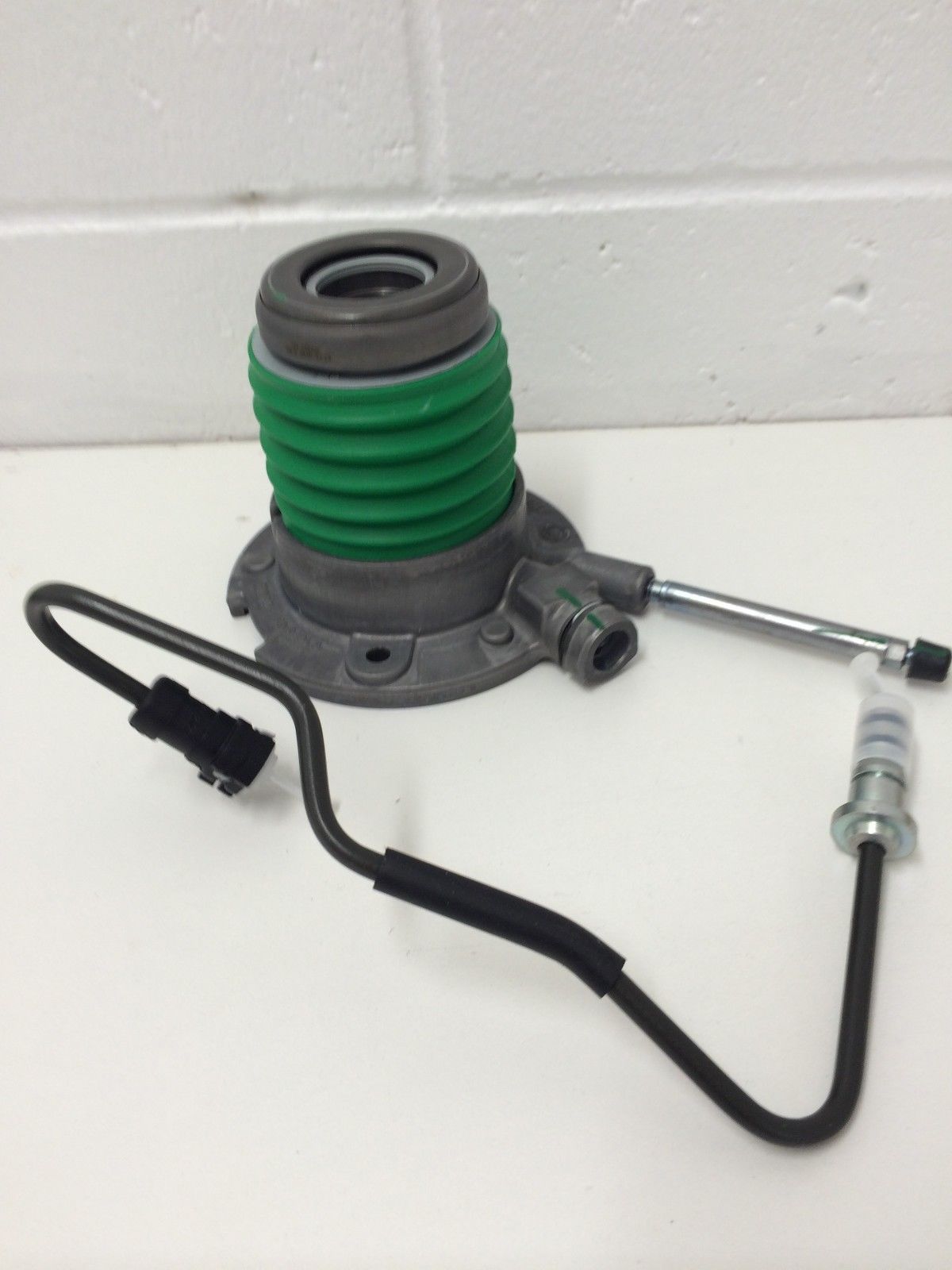 Genuine Holden Concentric Slave Cylinder for VE Commodore V8 (2007-2011) - Perfect for Transmission Repair & Performance Upgrades