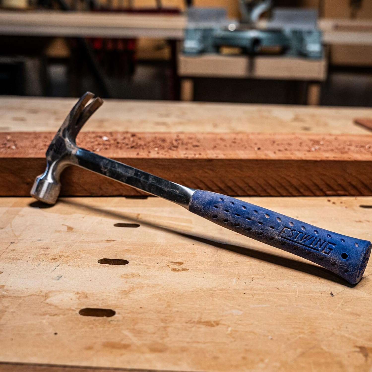Estwing E3-22SM 22 Oz Milled Face Framing Hammer with 16-Inch Metal Handle – Perfect for Carpentry, Framing, and Construction Projects