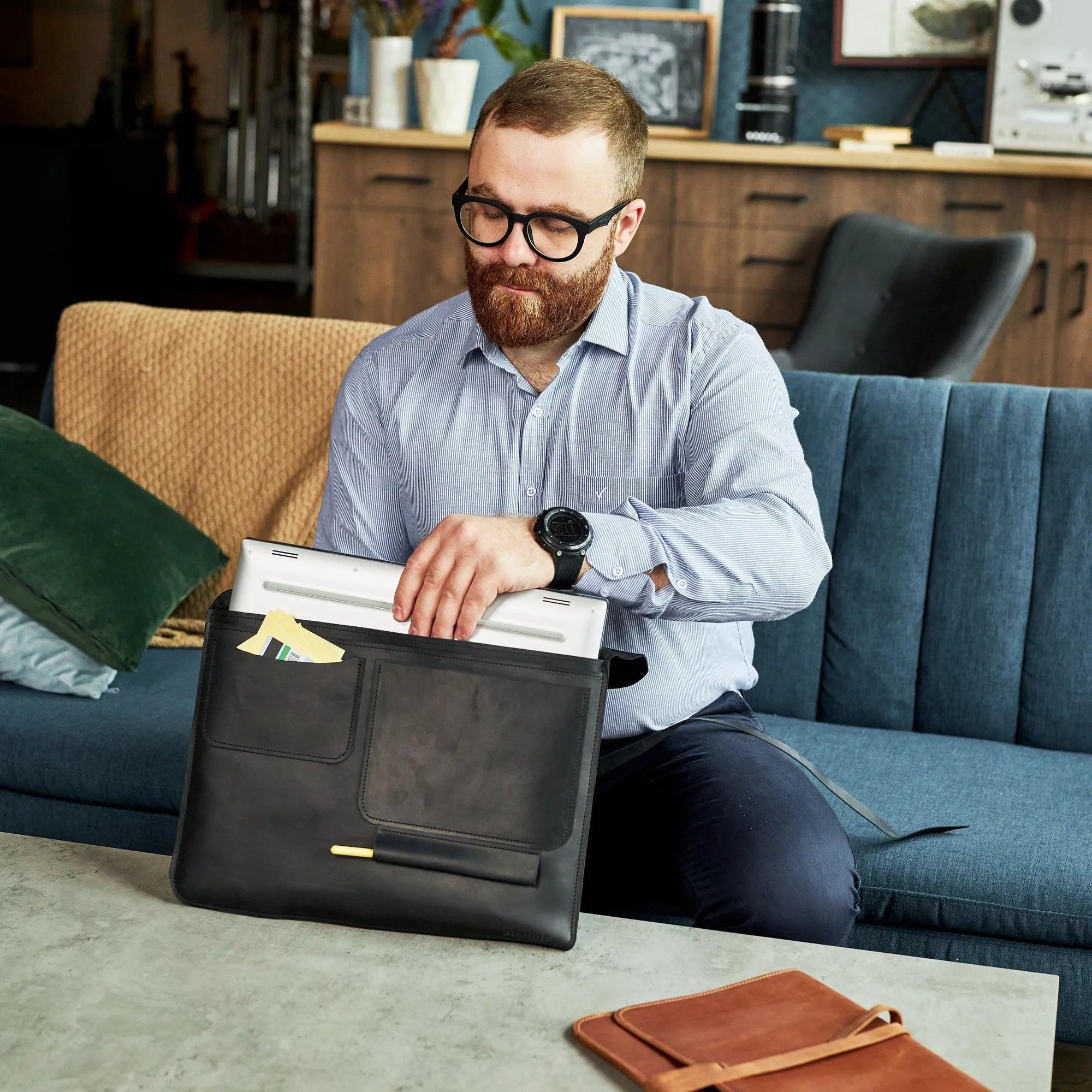 Samsung Laptop Case #5 - Durable Protective Sleeve for Galaxy Book Pro/Pro 360/Ultra - Water-Resistant & Shockproof - Perfect for Travel, Office & School Use