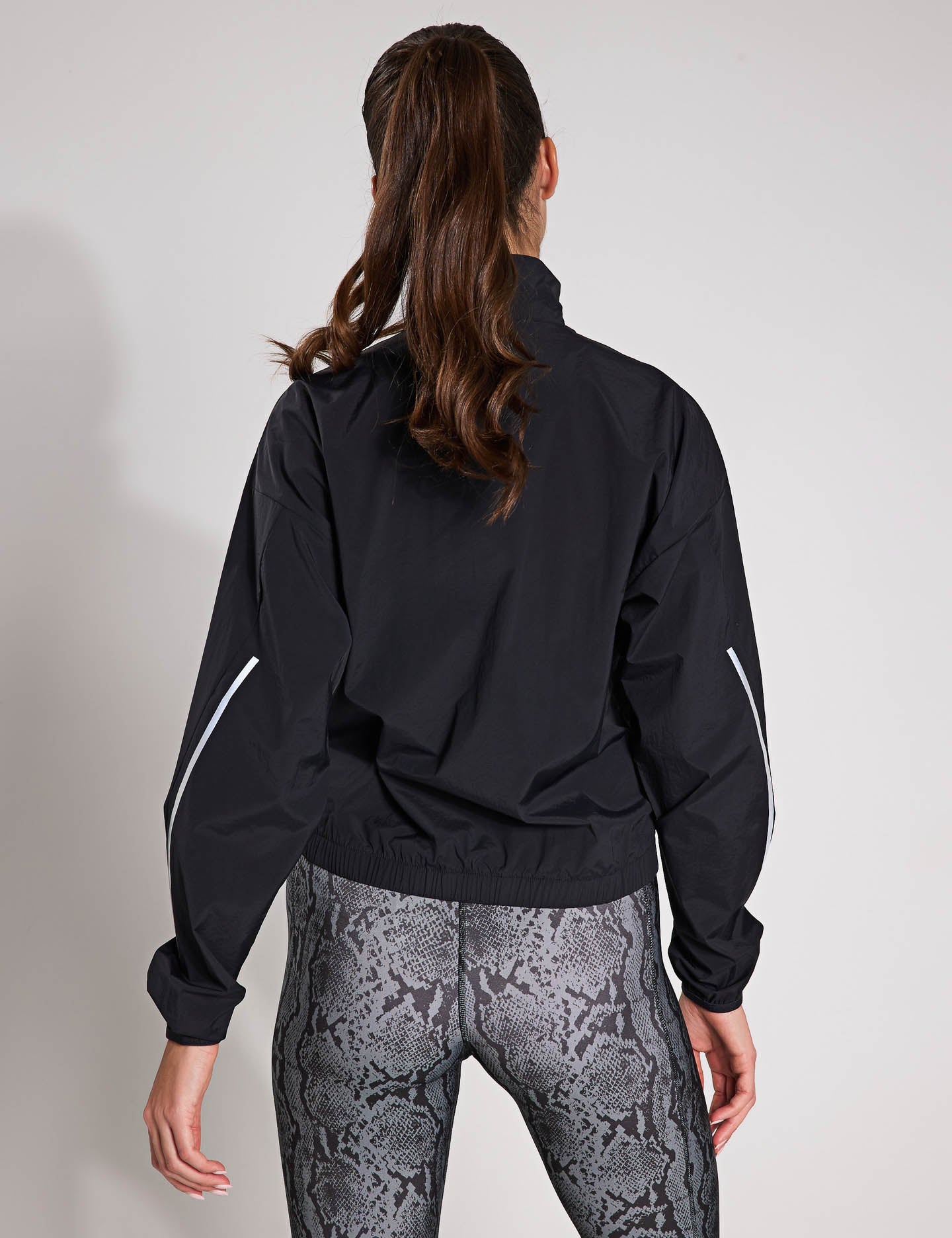 Speed Jacket - Lightweight & Breathable Running Jacket for Men & Women | Black | Perfect for Jogging, Hiking & Outdoor Sports