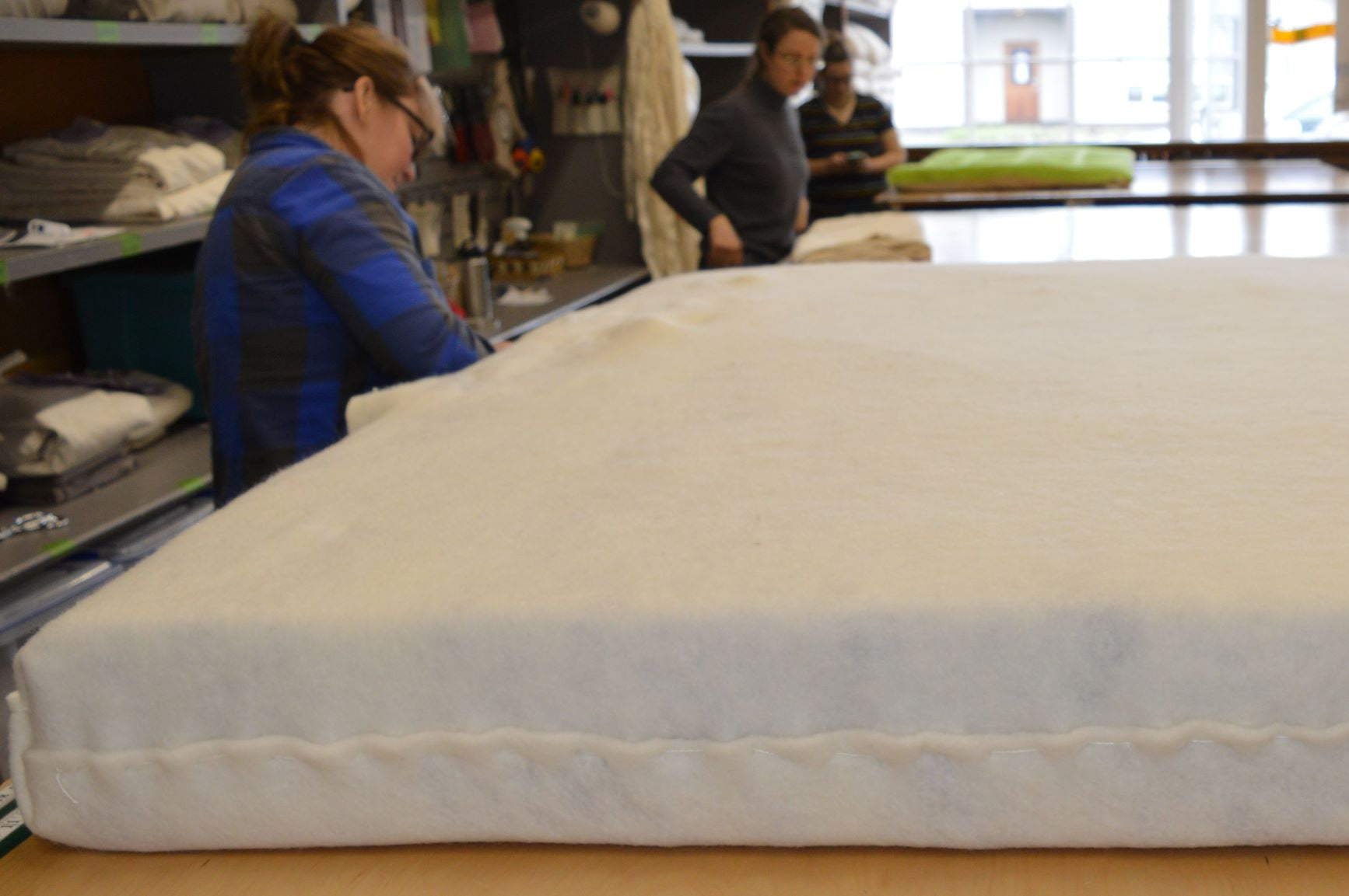 Organic Wool & Natural Latex Mattress - 6.5 Inch Medium Firm Queen Size | Hypoallergenic & Breathable for Back Pain Relief | Perfect for Bedroom, Guest Room & Eco-Friendly Home