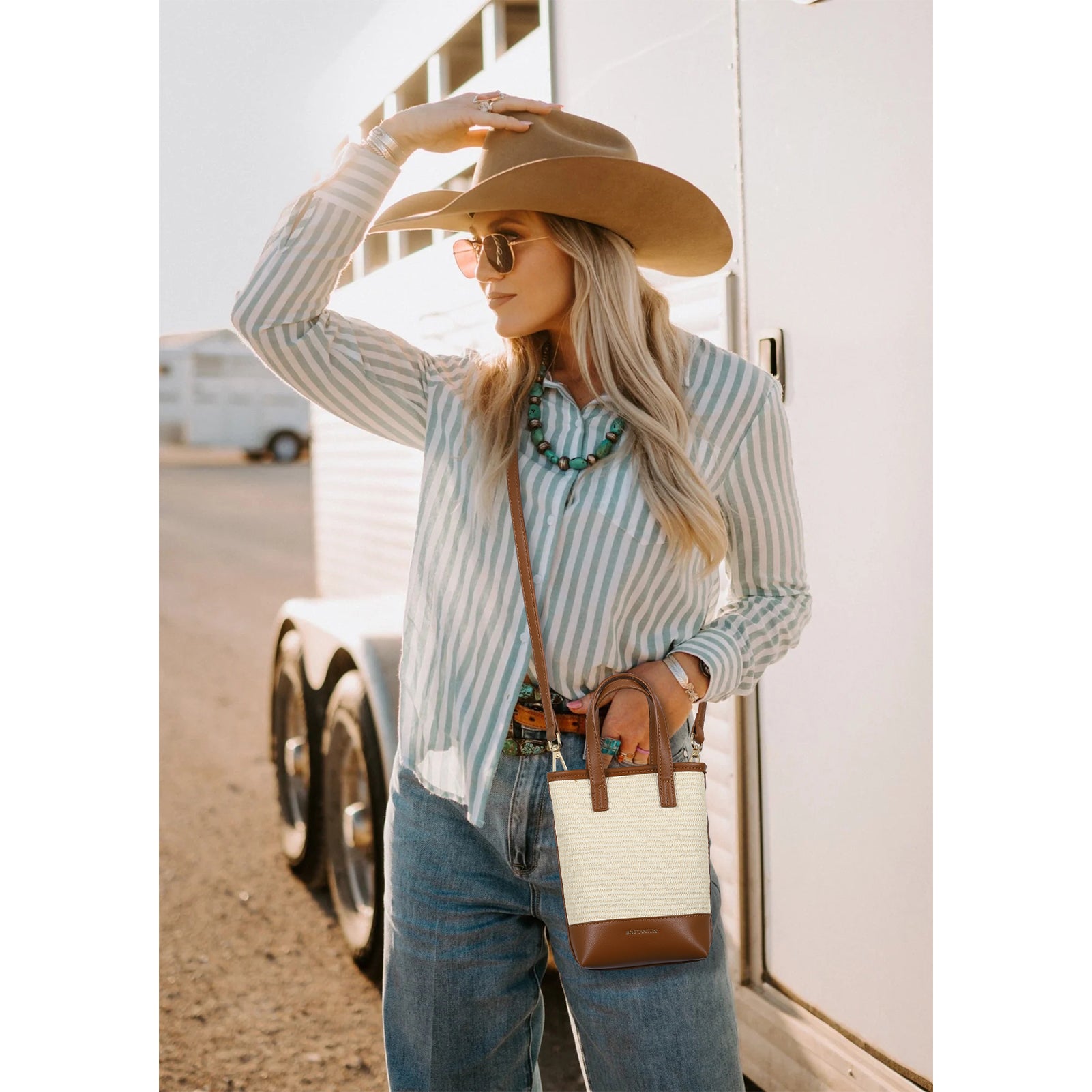 Stylish Designer Crossbody Phone Bag for Women - Perfect for Travel, Shopping & Everyday Use