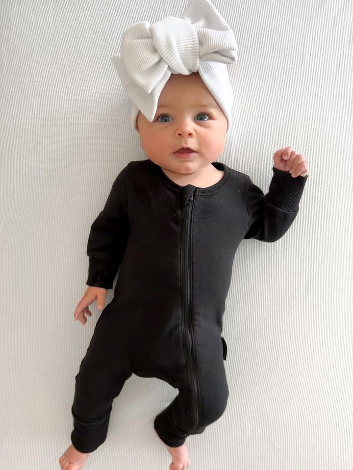 2-Way Zip Romper for Baby Boys & Girls - Black | Easy Diaper Change & Comfortable Sleepwear for Newborns & Toddlers