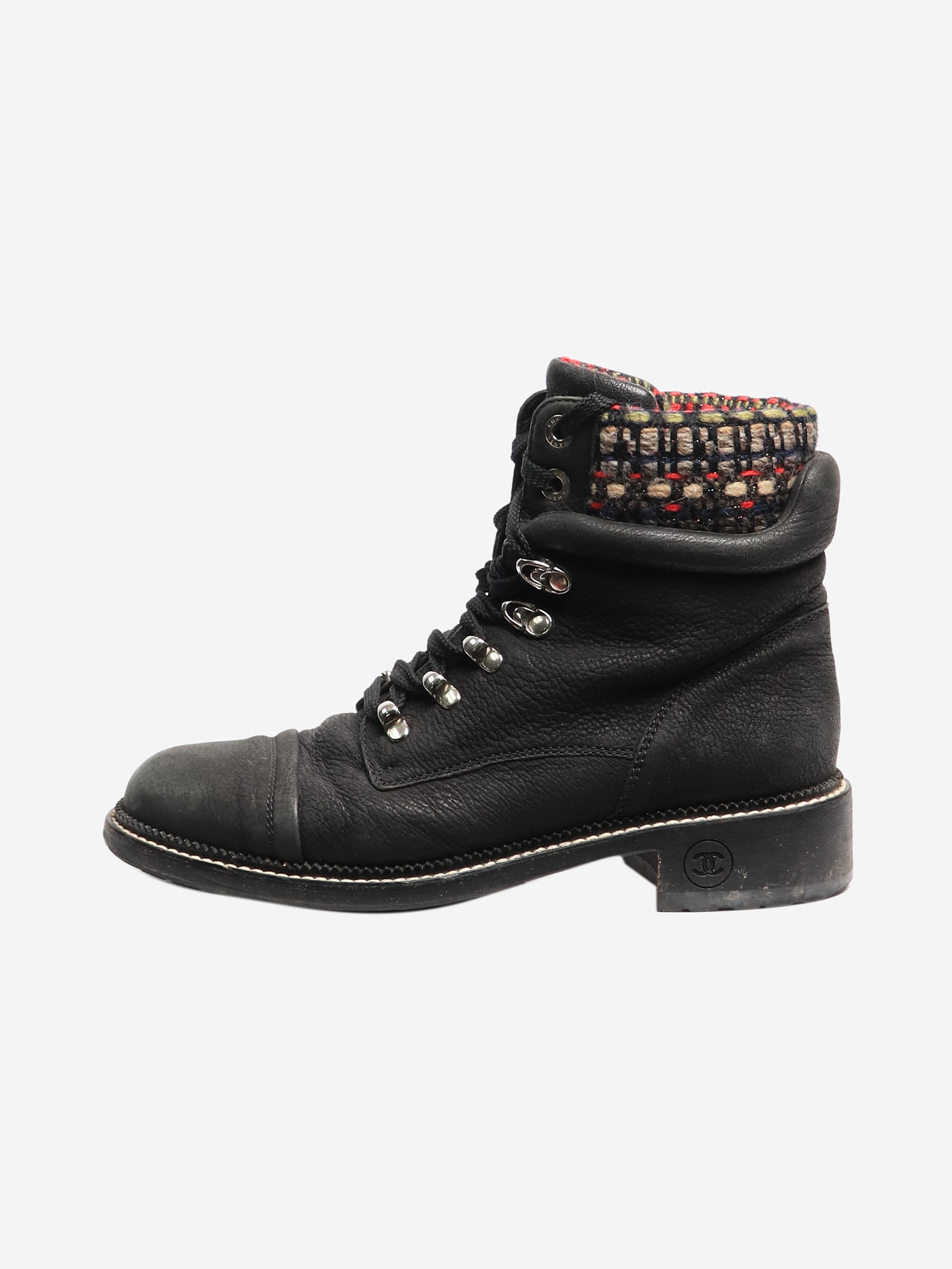 Stylish Black Tweed Lined Boots - Women's Size EU 40 (US 9) - Perfect for Fall & Winter Fashion, Office Wear & Casual Outings