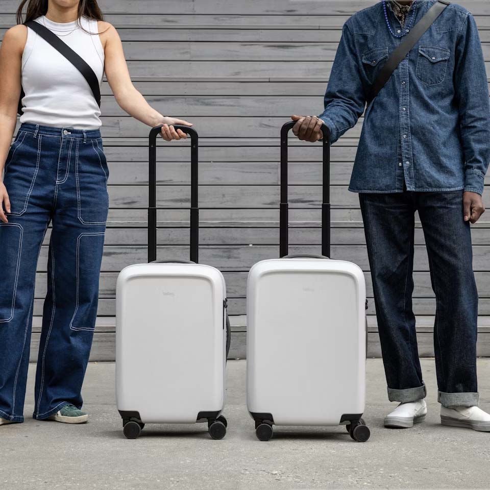 Bellroy Transit Carry On Luggage - Lightweight Expandable Travel Suitcase for Business & Vacation | Perfect for Airplane Overhead Bin & Weekend Getaways