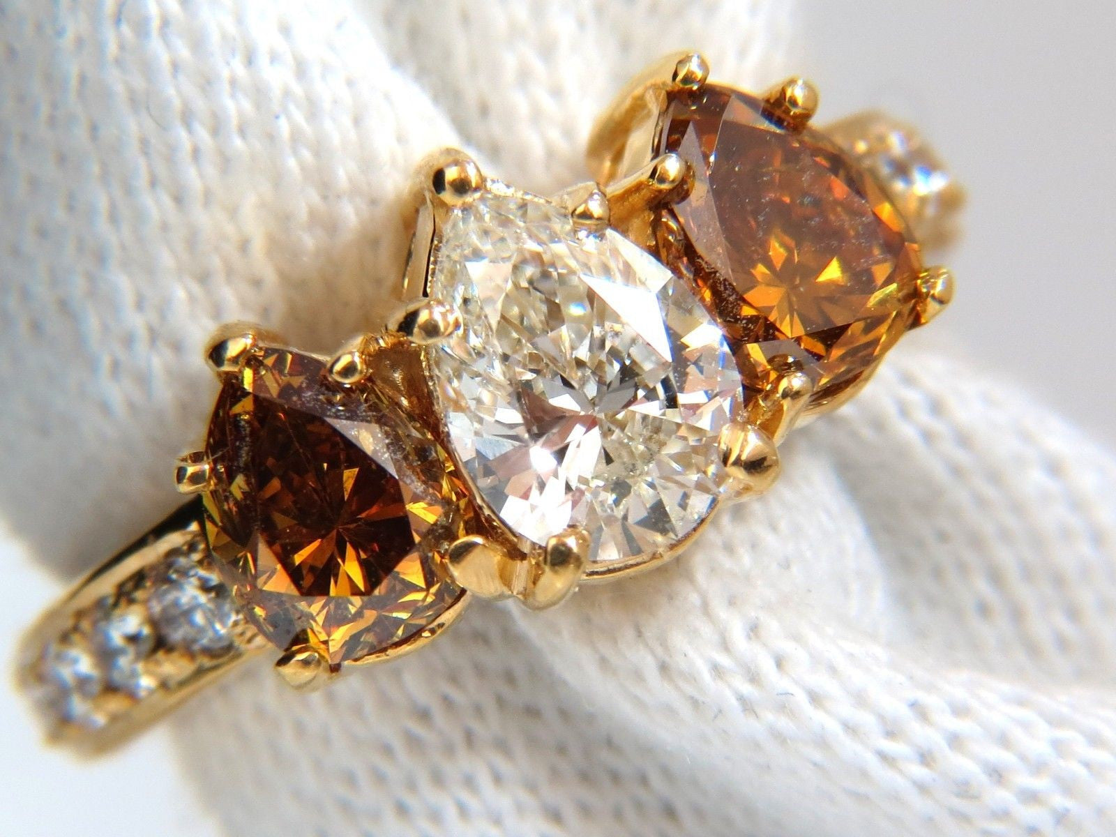 2.90CT Natural Fancy Vivid Yellow Brownish Pear-Shaped Diamond Ring in 18K Gold – Perfect for Engagement, Anniversary & Special Occasions