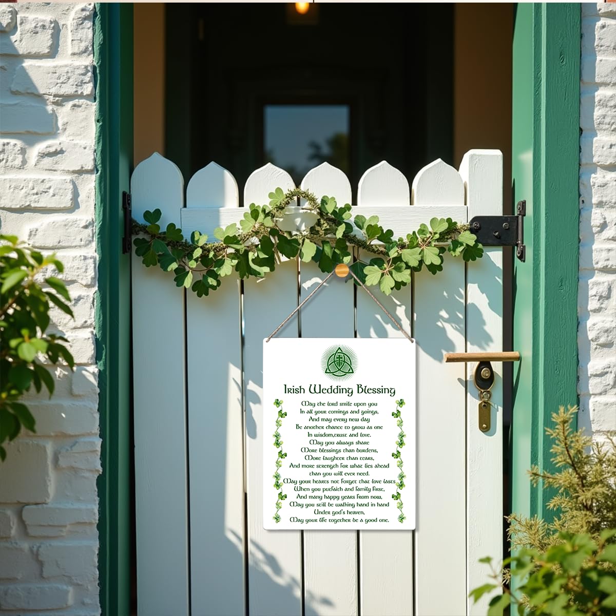 St. Patrick's Day Wood Wall Decor - Irish Wedding Blessing Sign, Rustic Farmhouse Home Decor (10x8 Inches) - Perfect for Living Room, Kitchen & Irish-Themed Parties