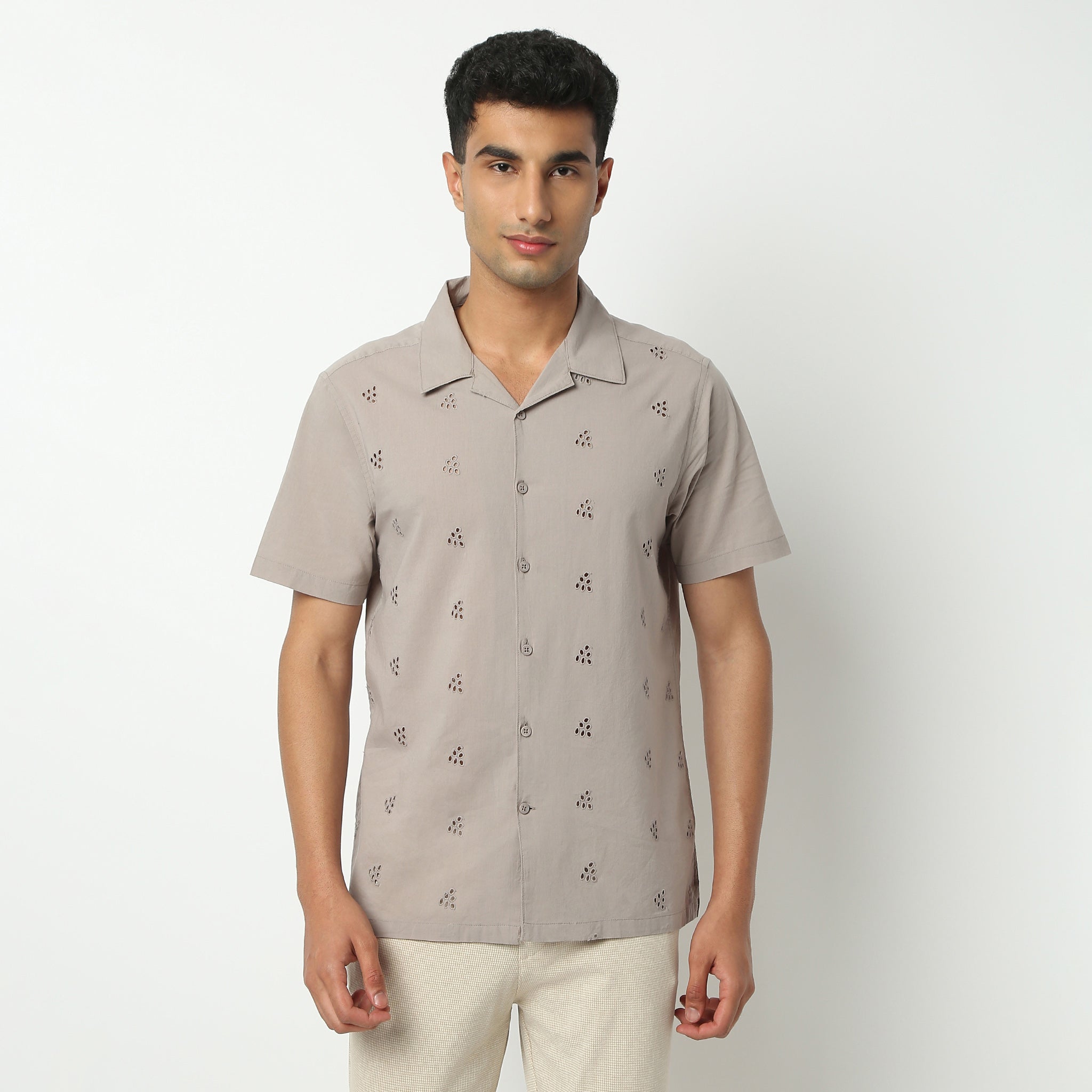 Men's Casual Camp Collar Half Sleeve Solid Color Mood Shirt - Breathable Summer Shirt for Beach, Vacation & Outdoor Activities