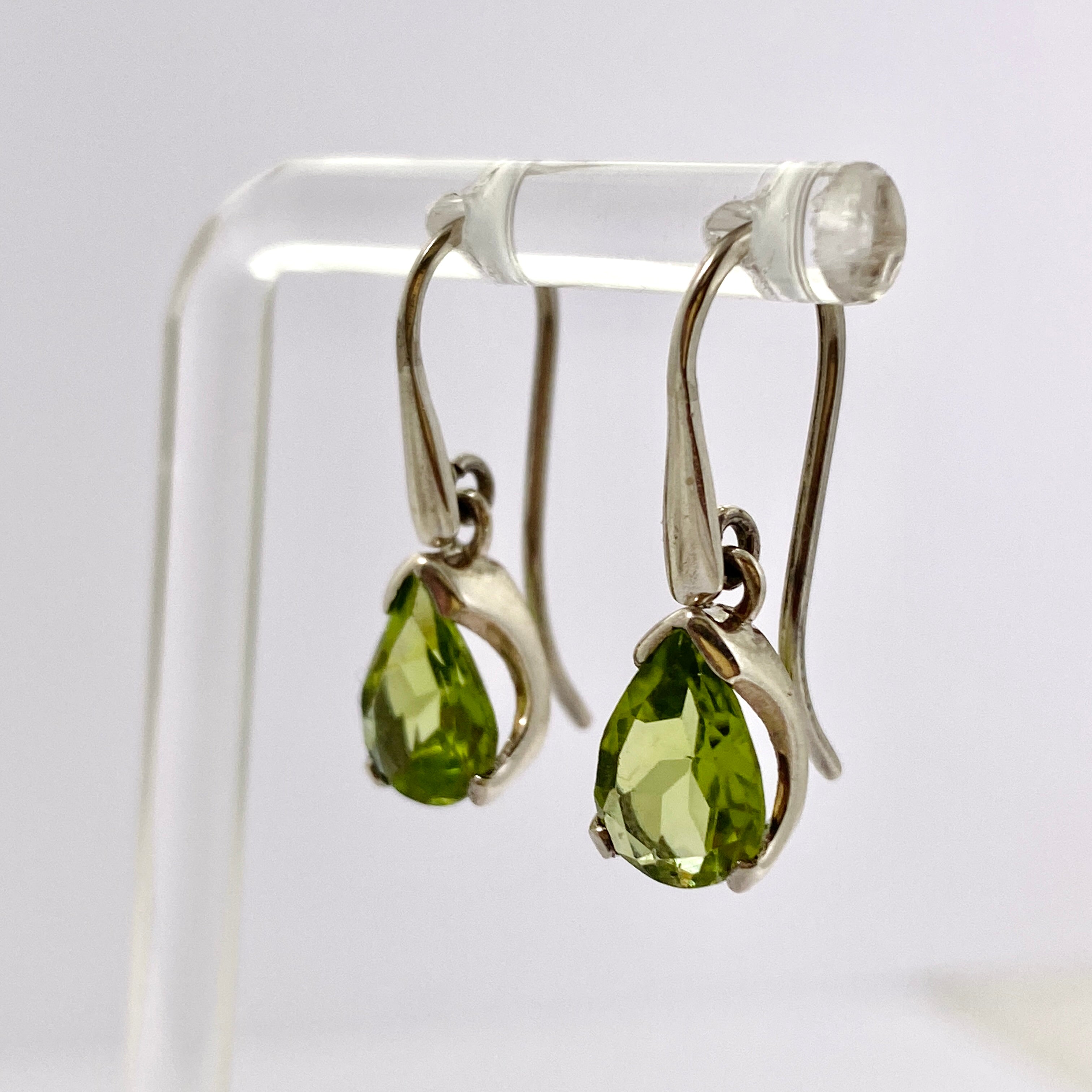 Peridot Teardrop Faceted Earrings for Women - 925 Sterling Silver Dangle Earrings - Elegant Green Gemstone Jewelry for Party, Wedding & Special Occasions