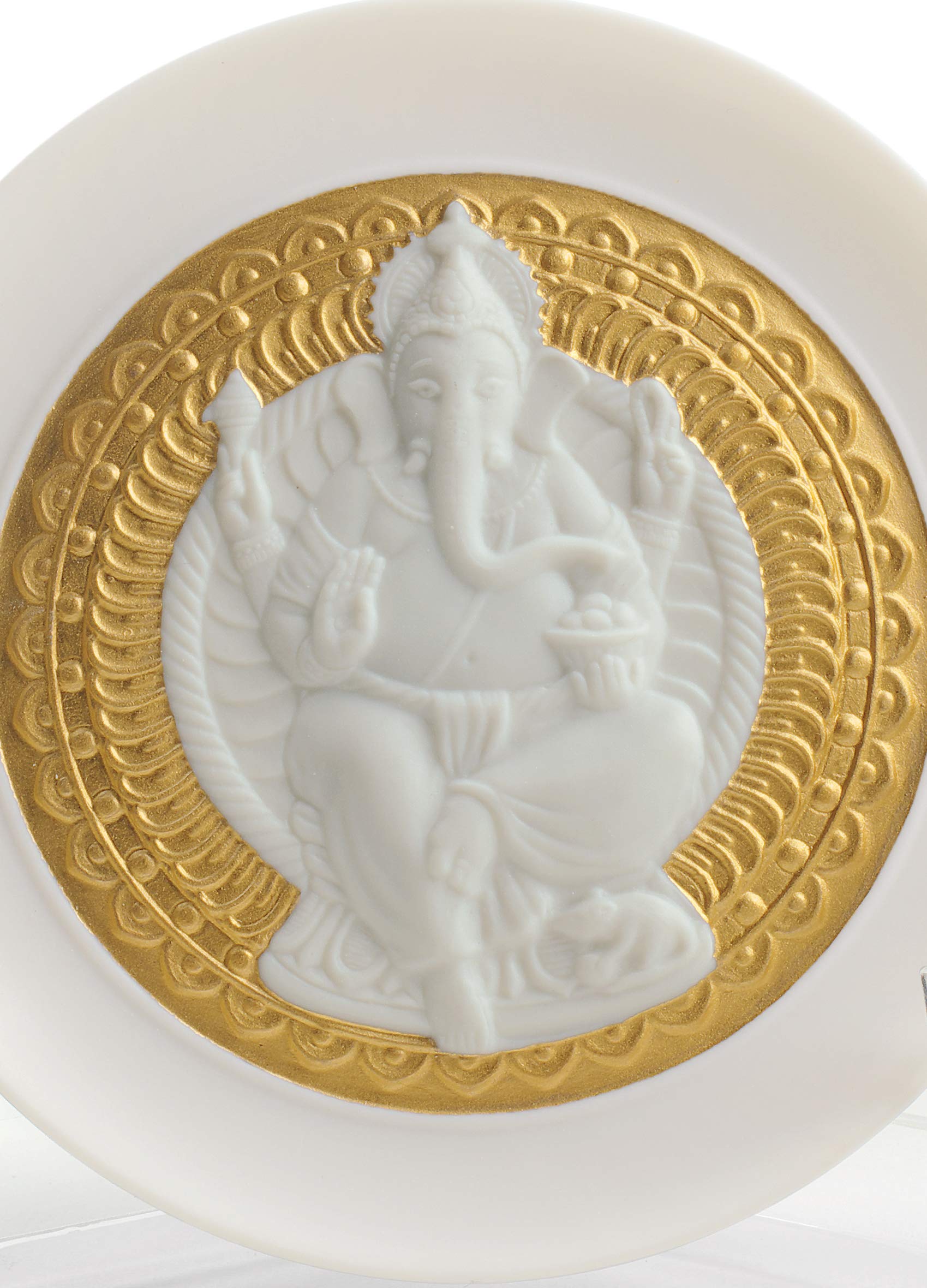LLADRÓ Lord Ganesha Decorative Porcelain Plate with Golden Lustre - Elegant Home Decor for Living Room, Dining Table & Gift Giving