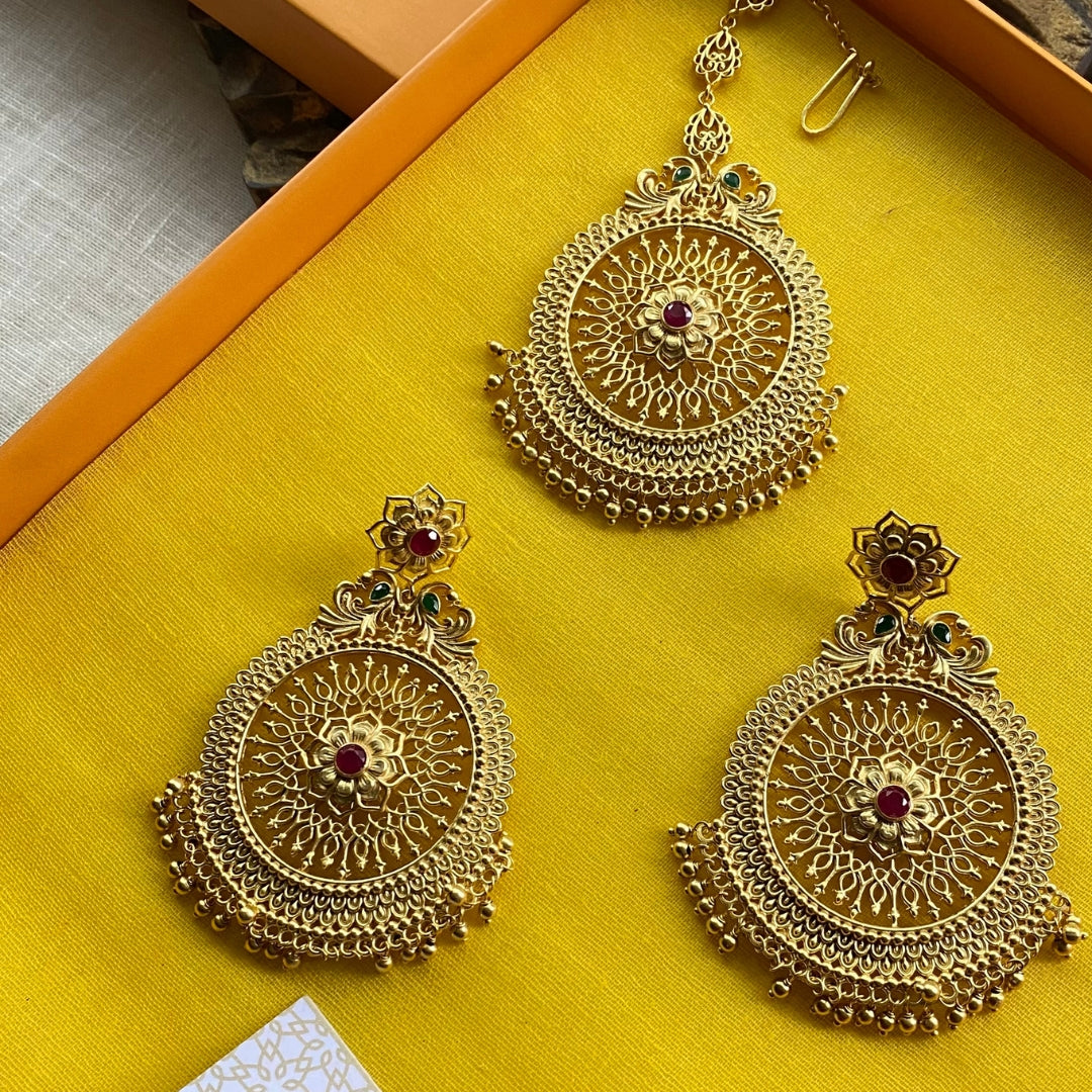 Chola Legacy Jewelry Gift Box - Handcrafted Statement Earrings & Maang Tikka Headpiece | Traditional Indian Bridal Jewelry Set for Weddings, Festivals & Special Occasions
