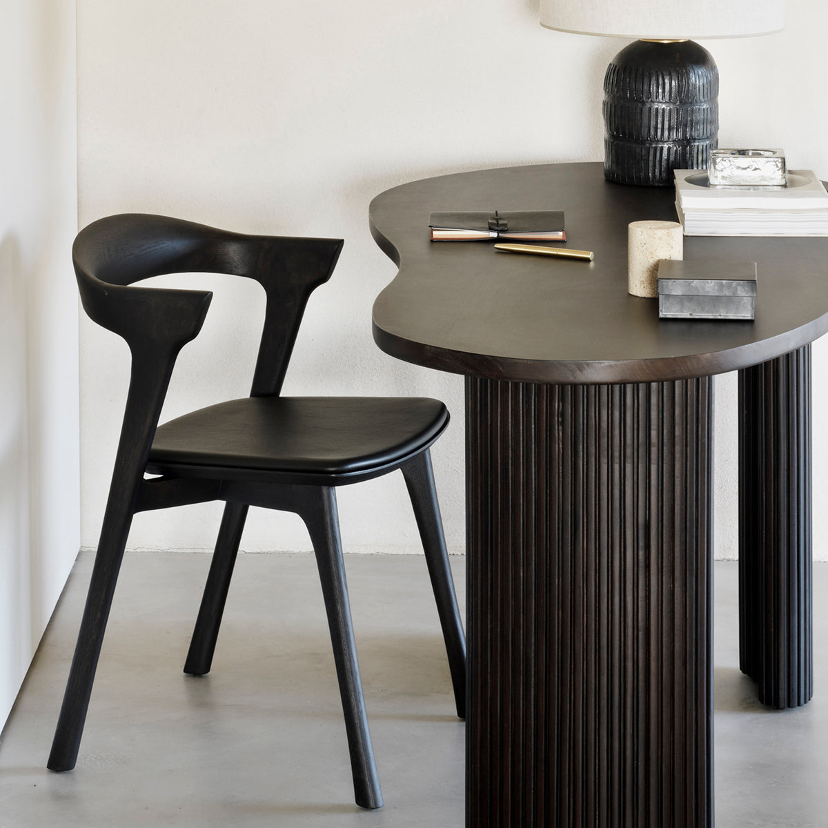 Ethnicraft Modern Boomerang Desk - Solid Wood Home Office Desk for Work & Study - Perfect for Small Spaces & Minimalist Decor