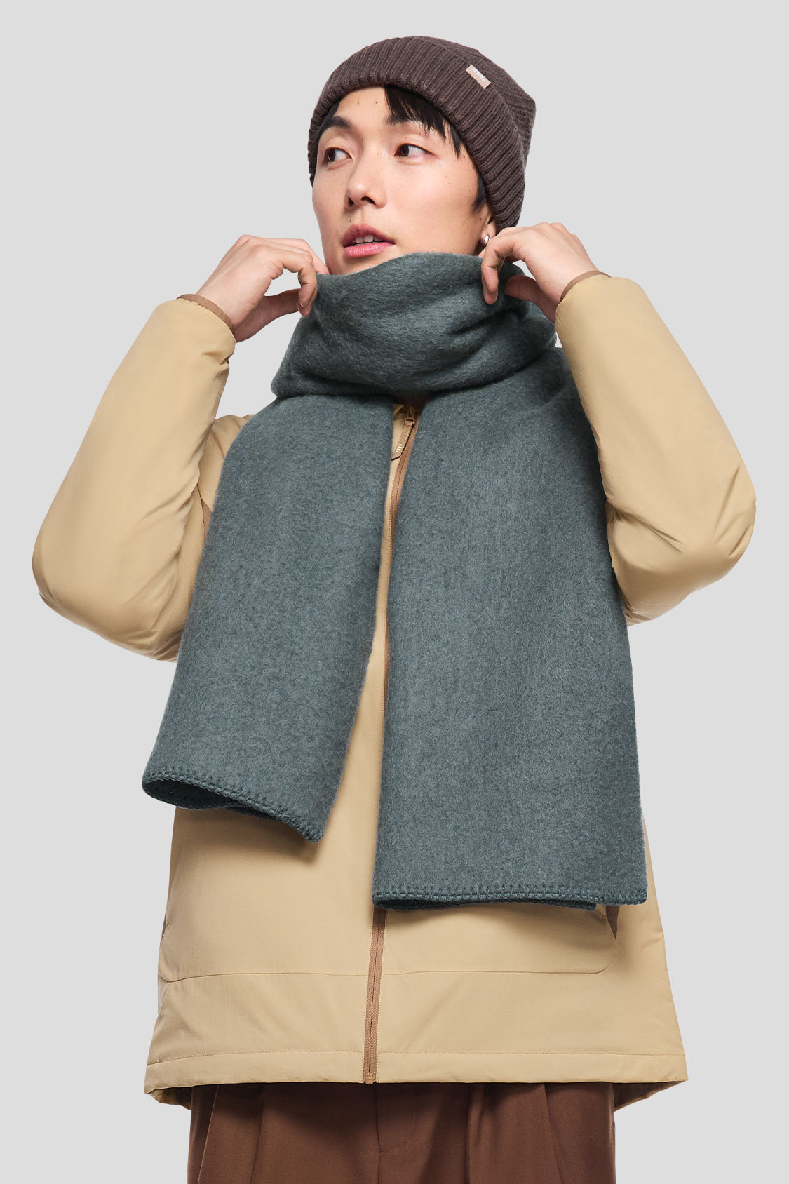 SoftHaven Cozy Fleece Shawl Wrap - Ultra Soft Warm Winter Scarf for Women - Perfect for Home, Office & Outdoor Activities