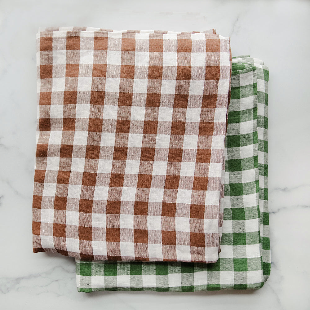 Stylish Gingham Stevie Linen Tablecloth - Premium Cotton Blend for Dining & Picnics - Perfect for Farmhouse Tables, Outdoor Parties & Home Decor