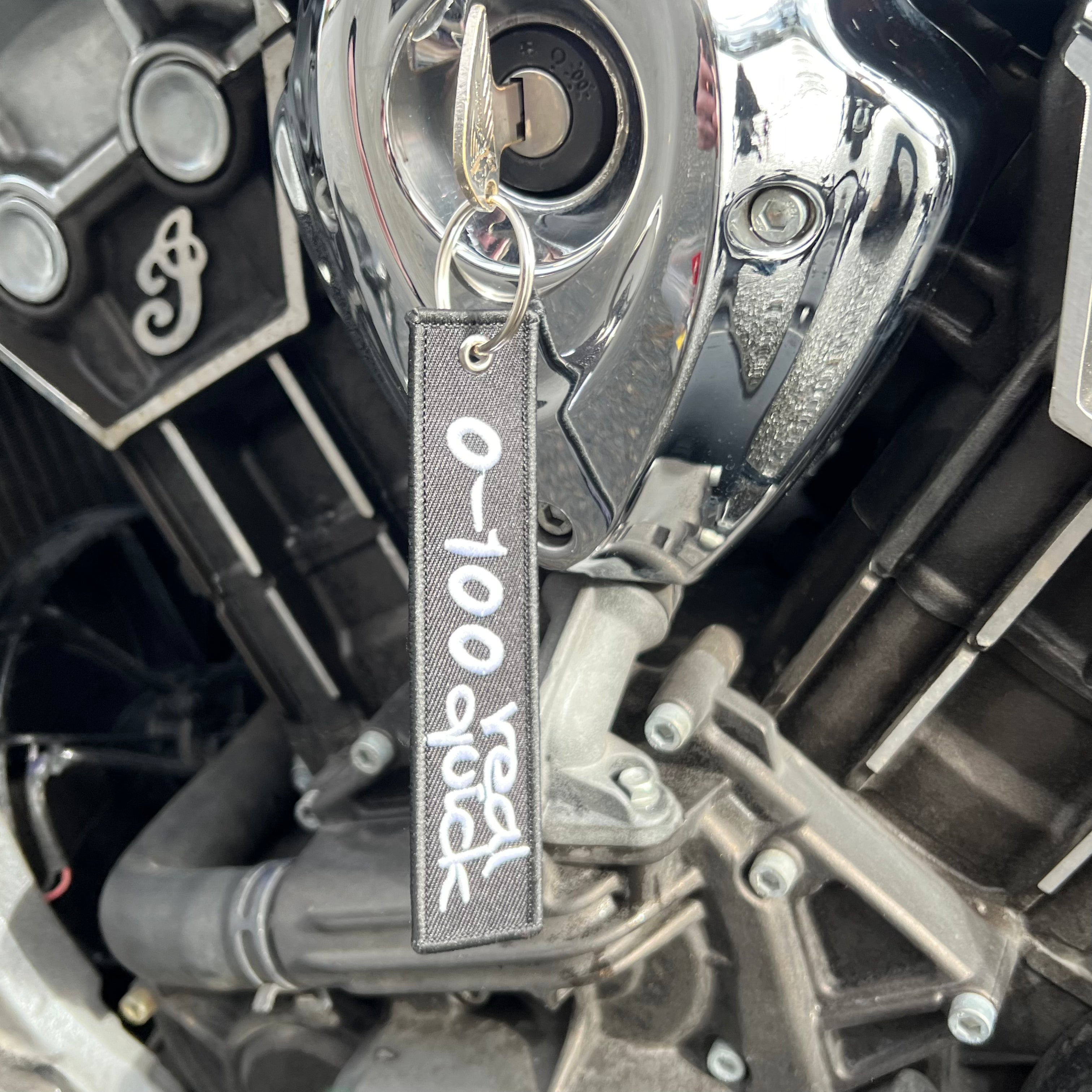 Premium Motorcycle Keychain - Durable 0-100 MPH Design - Perfect for Bikers, Riders & Motorcycle Enthusiasts