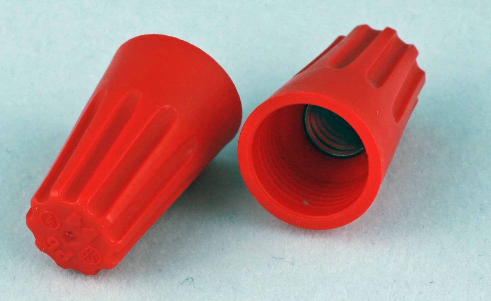 18-10 Gauge Red Wire Connectors - 25 Pack - Electrical Wiring, Automotive, and DIY Projects - Secure and Durable Electrical Connections