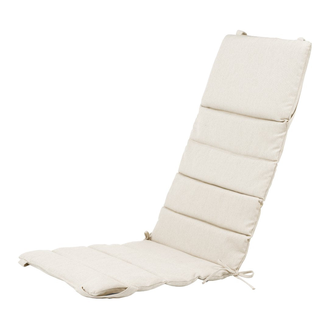 Premium Outdoor Deck Chair BM5568 - Durable Patio Lounge Chair for Backyard, Poolside & Beach Relaxation - Weather-Resistant & Comfortable