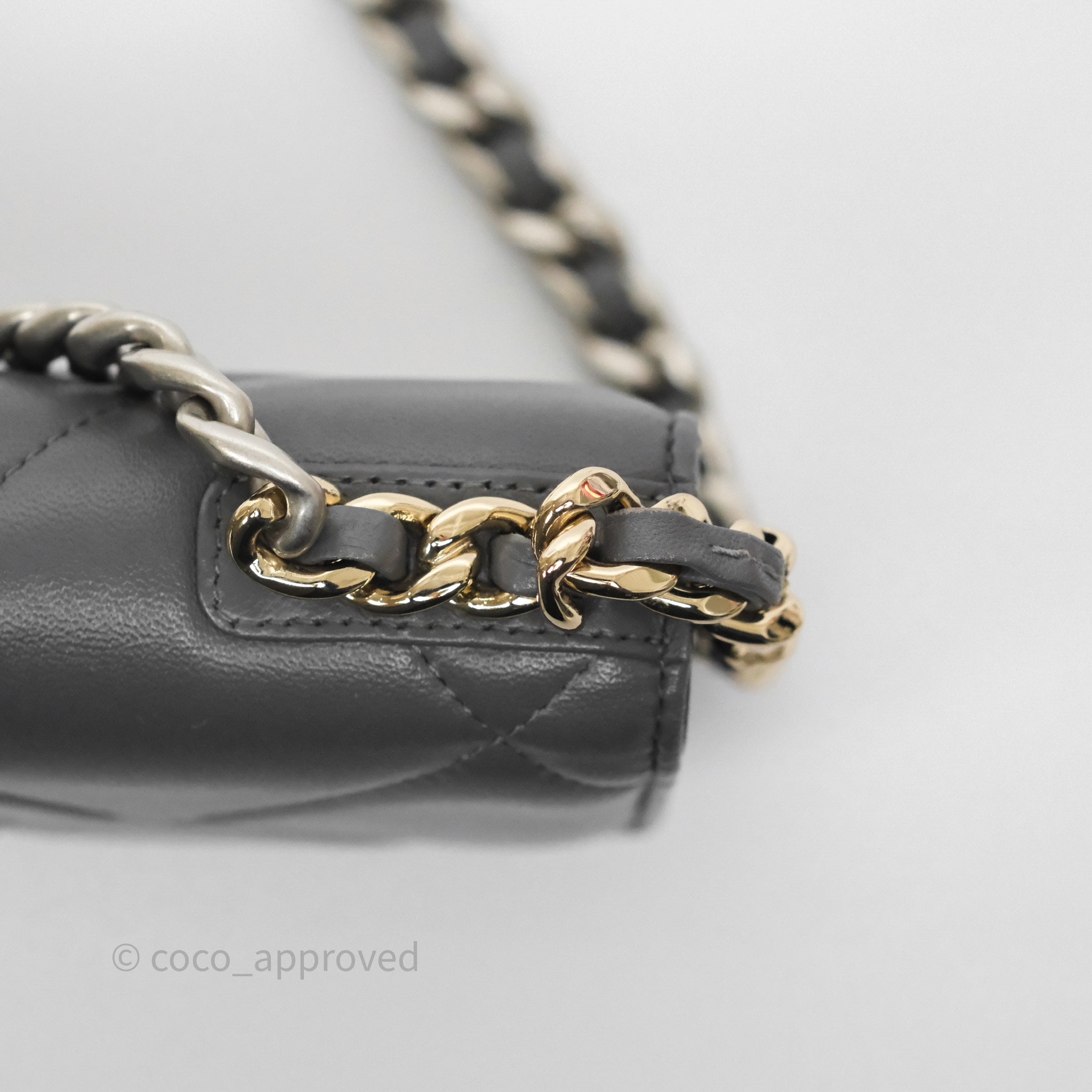 Chanel 19 Wallet on Chain WOC Crossbody Bag - Grey Lambskin Leather with Mixed Hardware - Perfect for Evening Out & Daily Use
