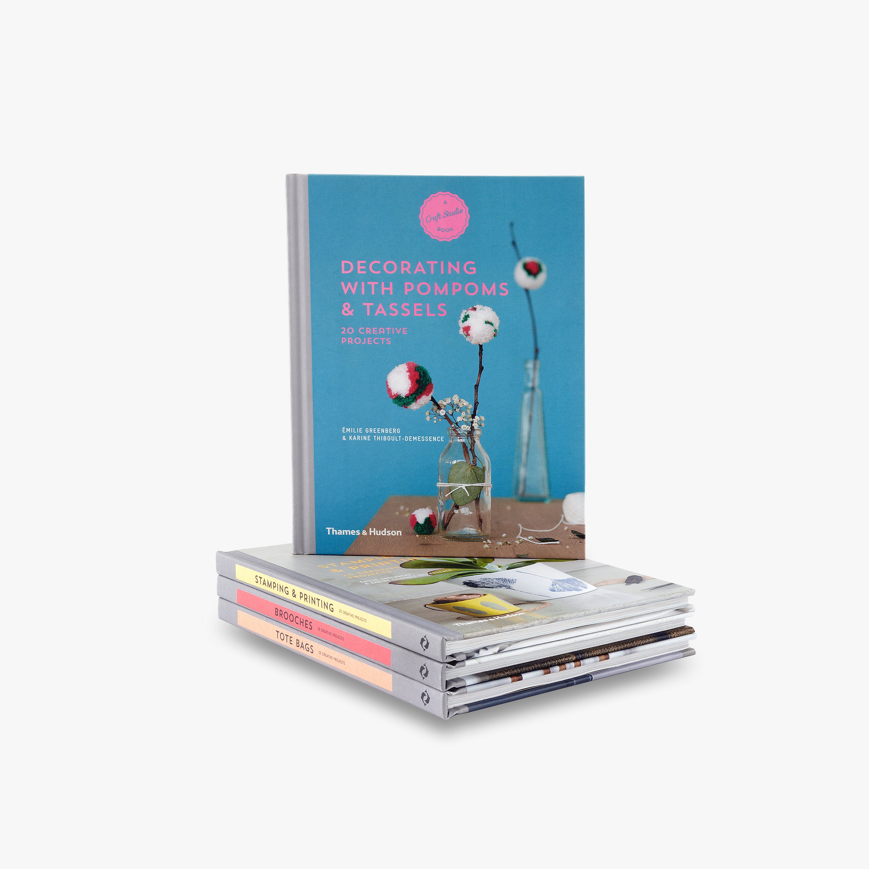 Pompoms & Tassels DIY Decorating Guide - Creative Craft Studio Book for Home Decor, Party Supplies, and Gift Wrapping Ideas