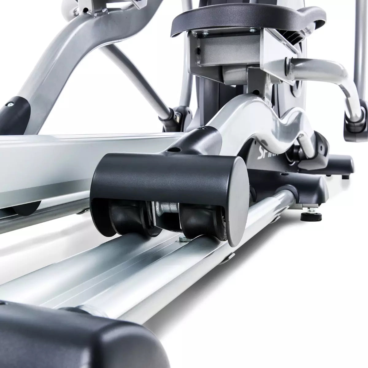 Spirit Fitness CE800 Commercial Elliptical Trainer - High-End Gym Equipment for Cardio Workouts | Perfect for Home Gyms & Fitness Centers