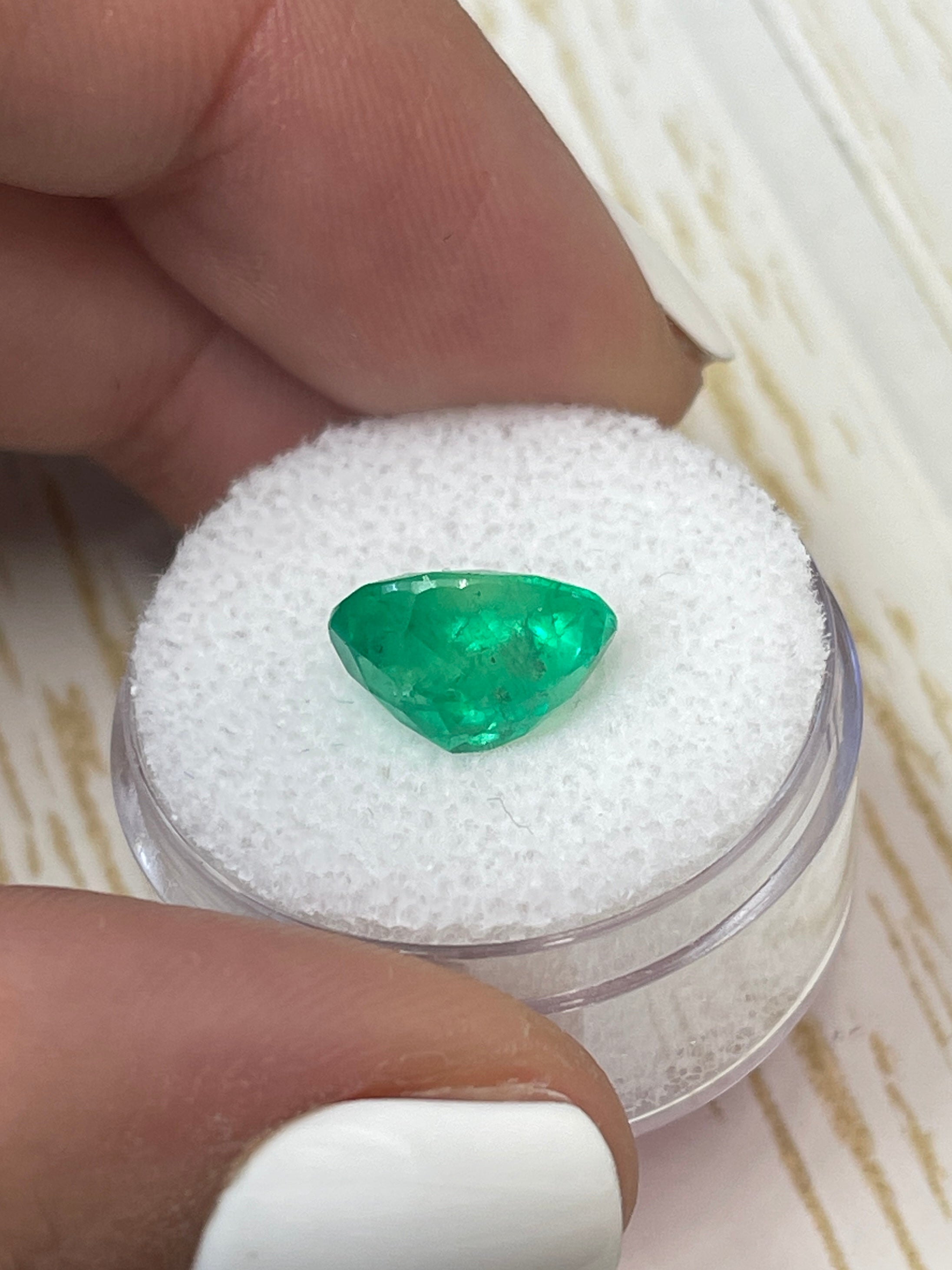 3.54 Carat 11x8mm Muzo Green Natural Colombian Loose Emerald Oval Cut Gemstone for Jewelry Making, Engagement Rings & Luxury Gifts