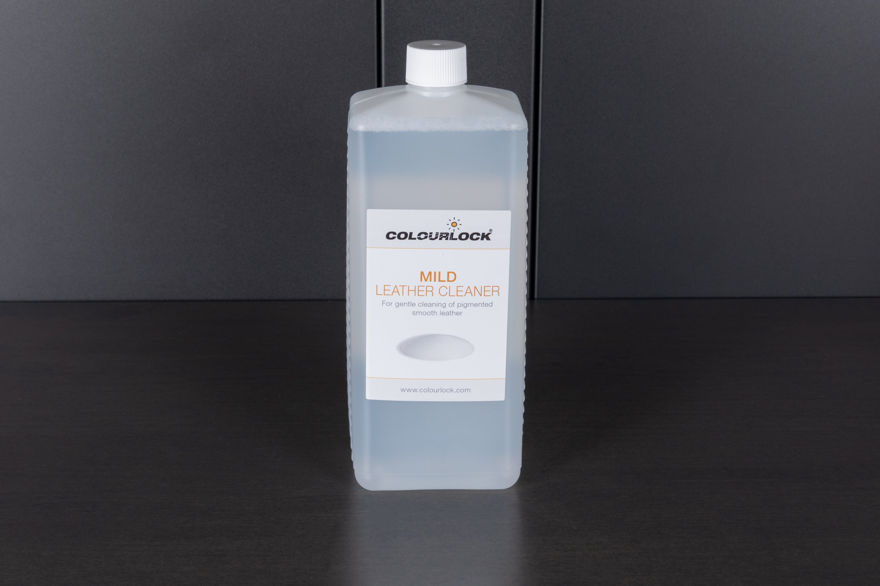 Colourlock Mild Leather Cleaner - Gentle & Effective Leather Care for Sofas, Bags & Car Seats | Safe for All Leather Types